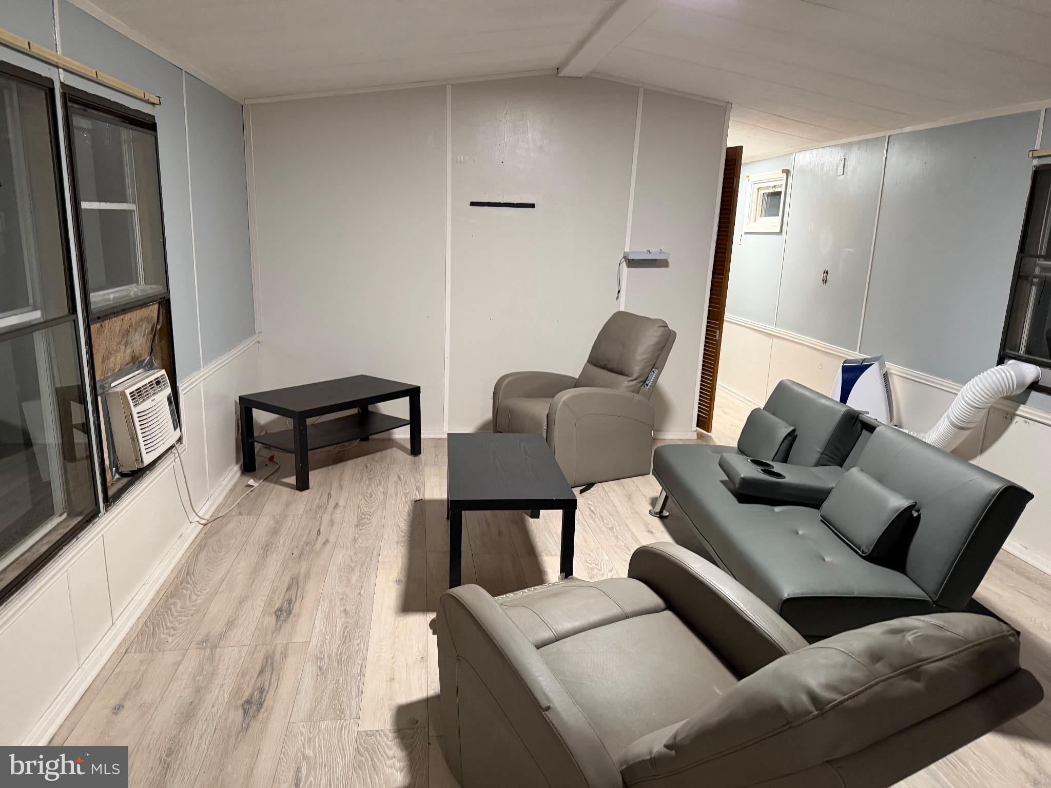 VAN BIBBER - Residential