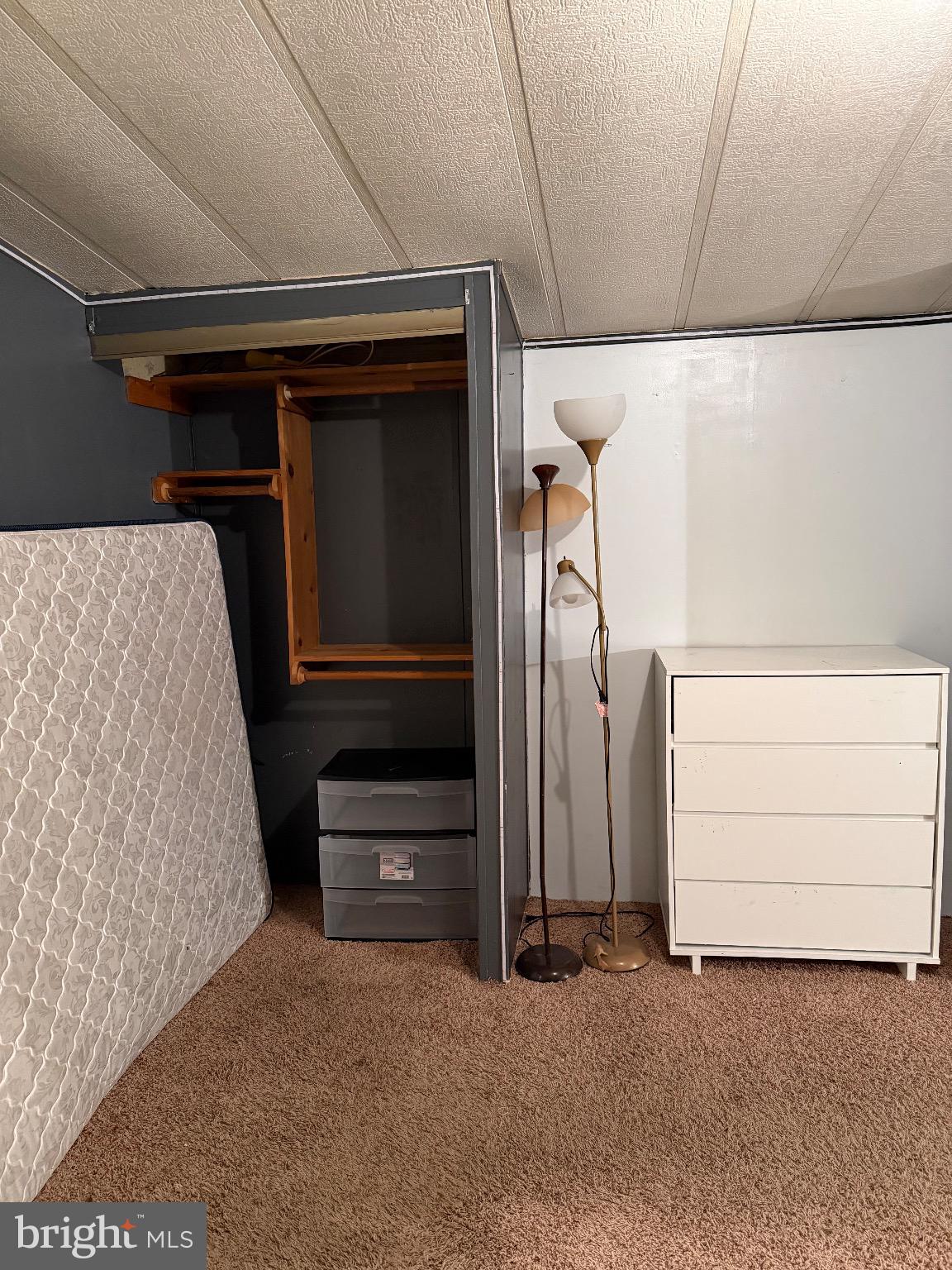 VAN BIBBER - Residential