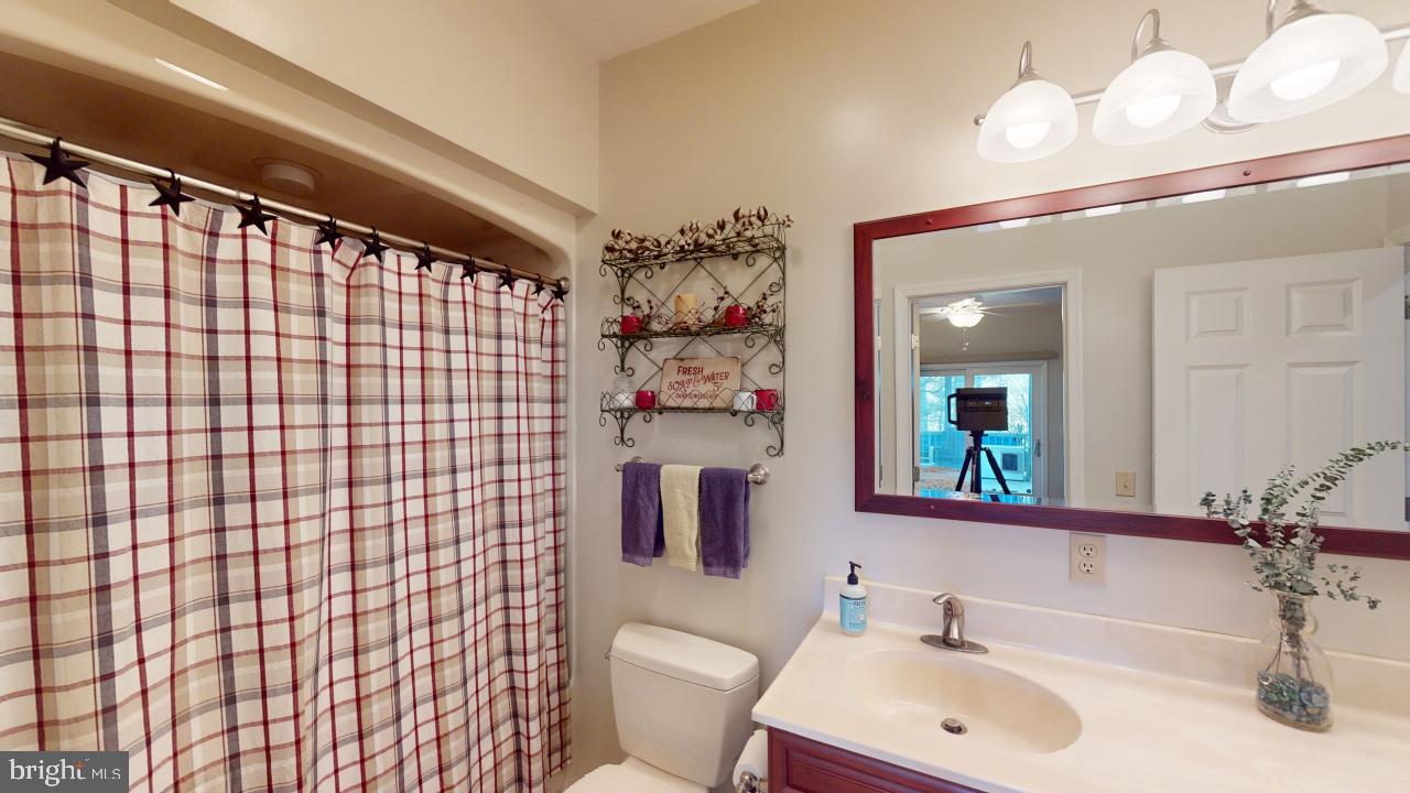 CRESCENT CROSSING - Residential