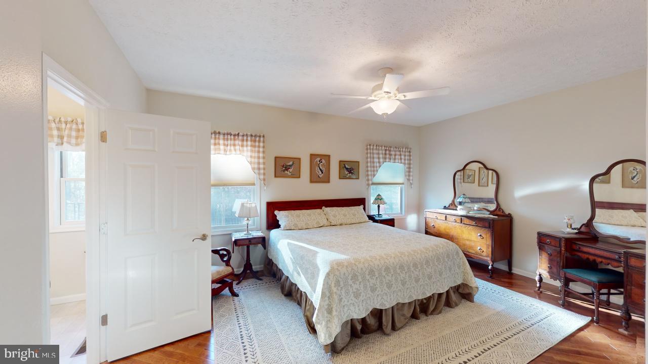 CRESCENT CROSSING - Residential