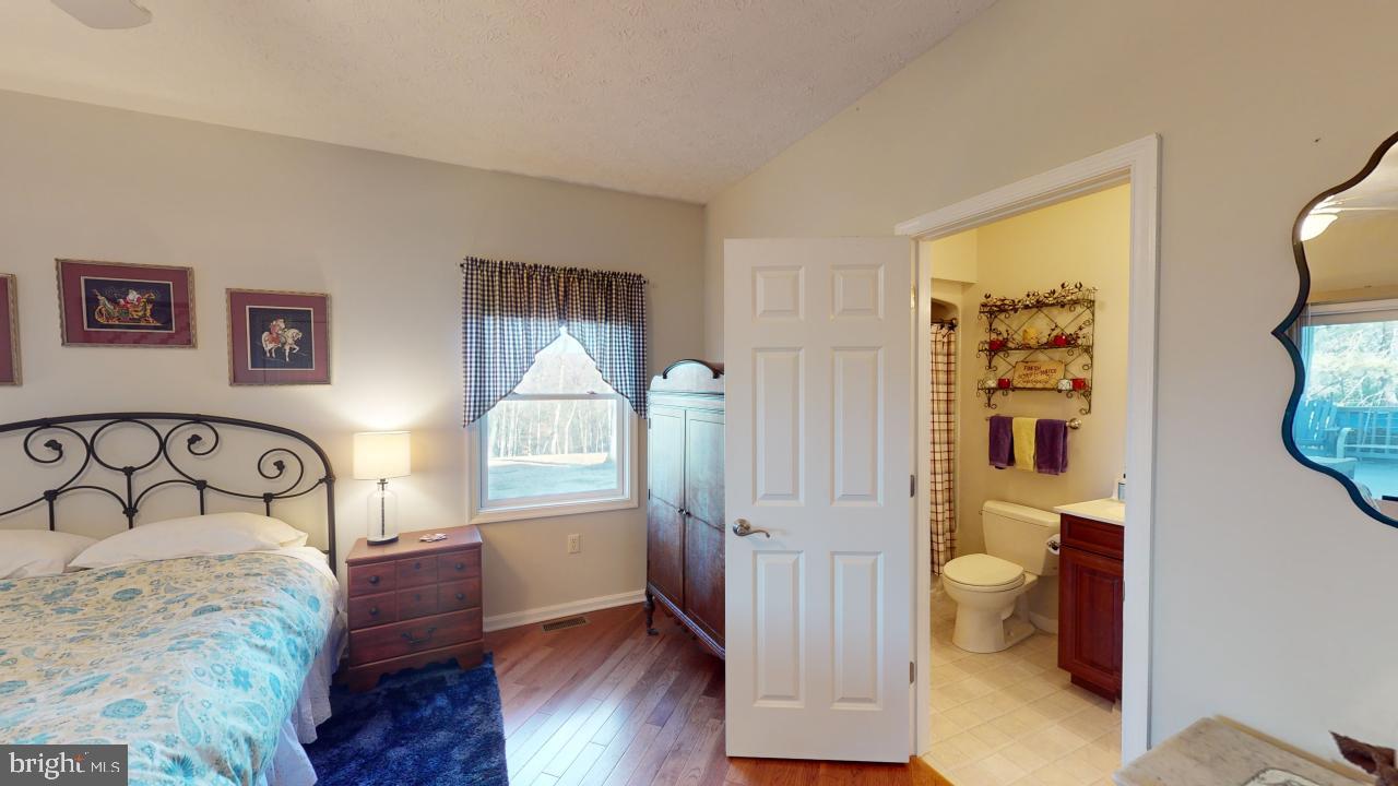 CRESCENT CROSSING - Residential