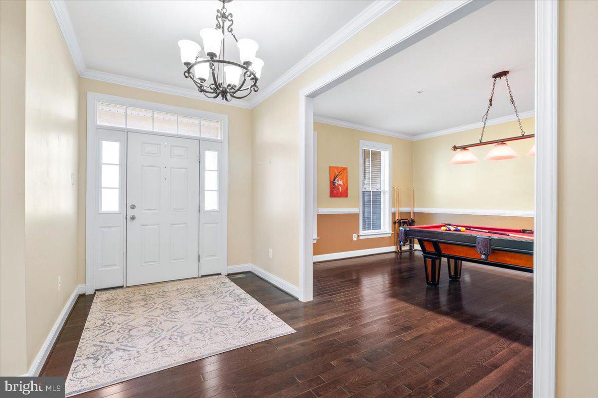 ROYAL OAKS - Residential