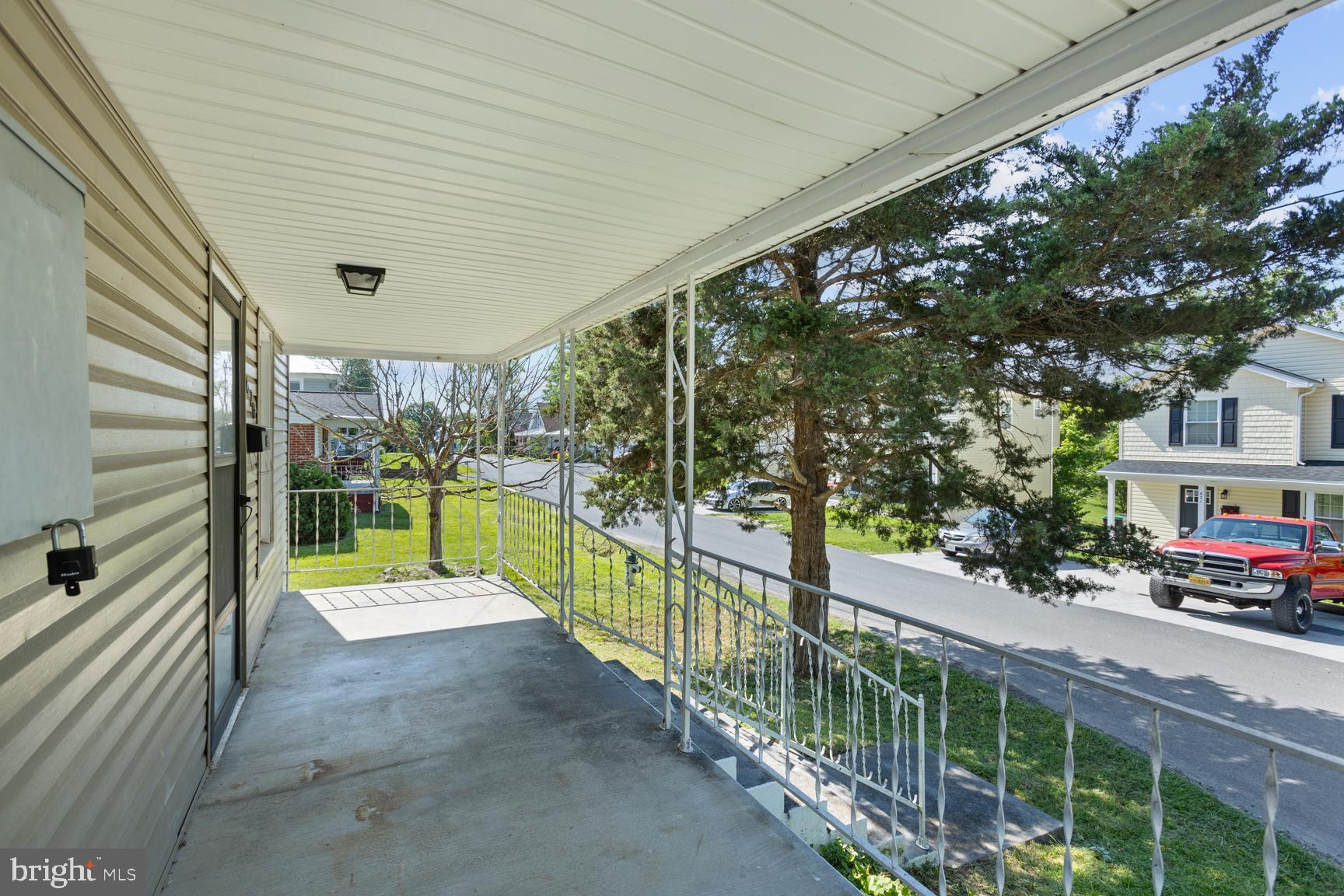 STRASBURG - Residential