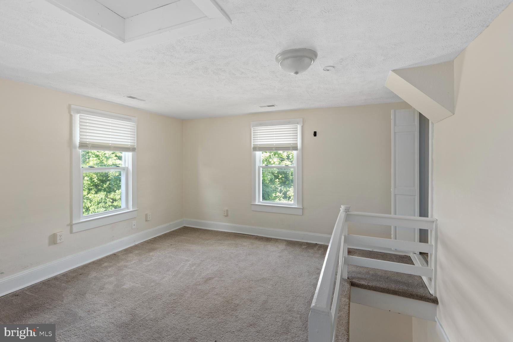 STRASBURG - Residential