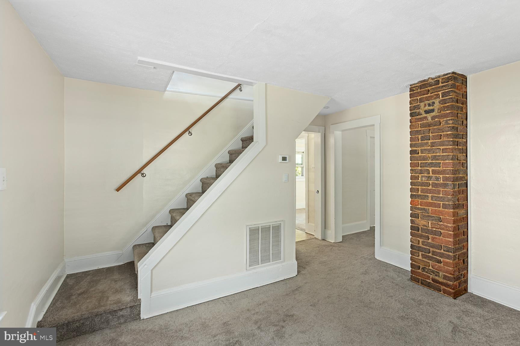 STRASBURG - Residential