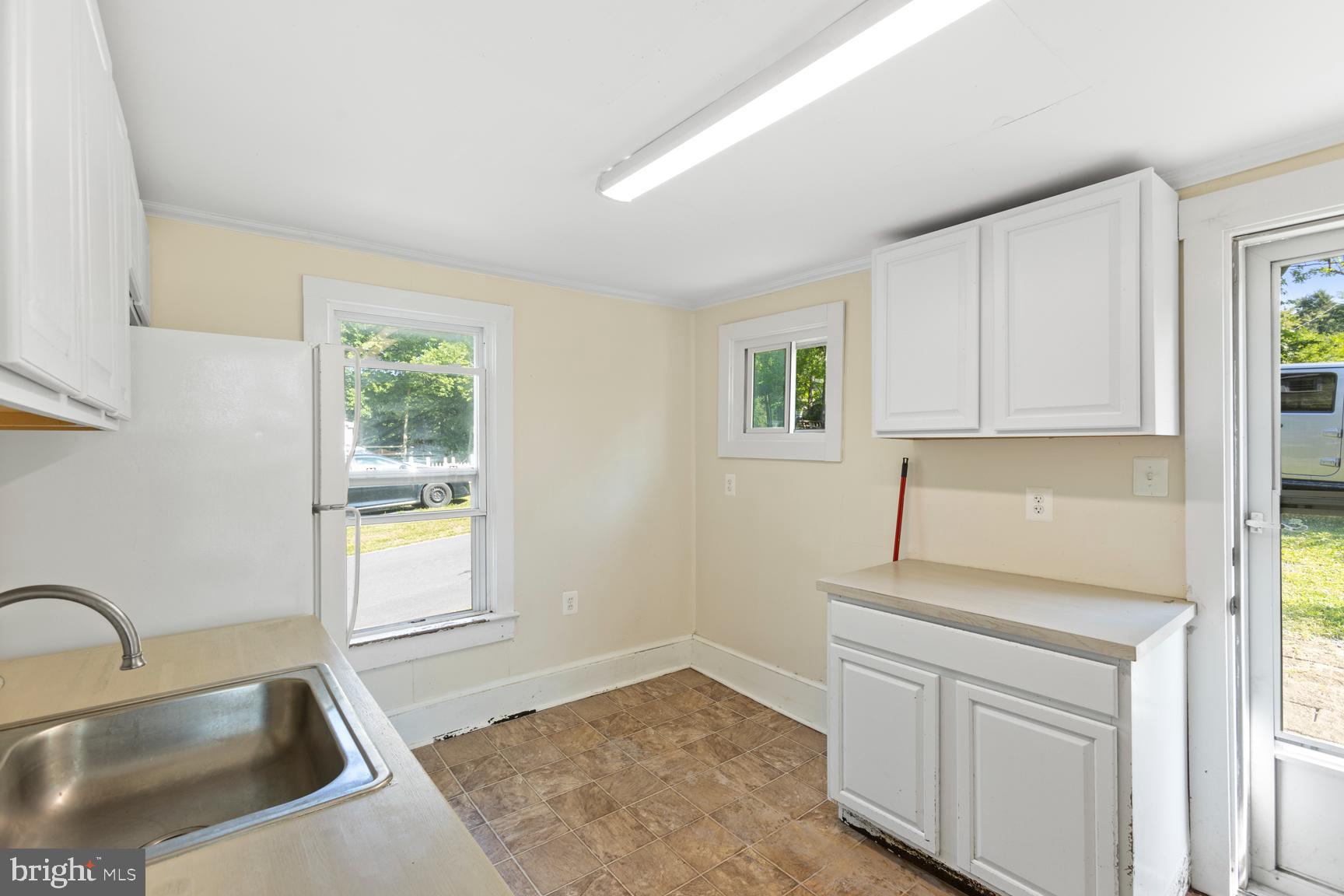 STRASBURG - Residential