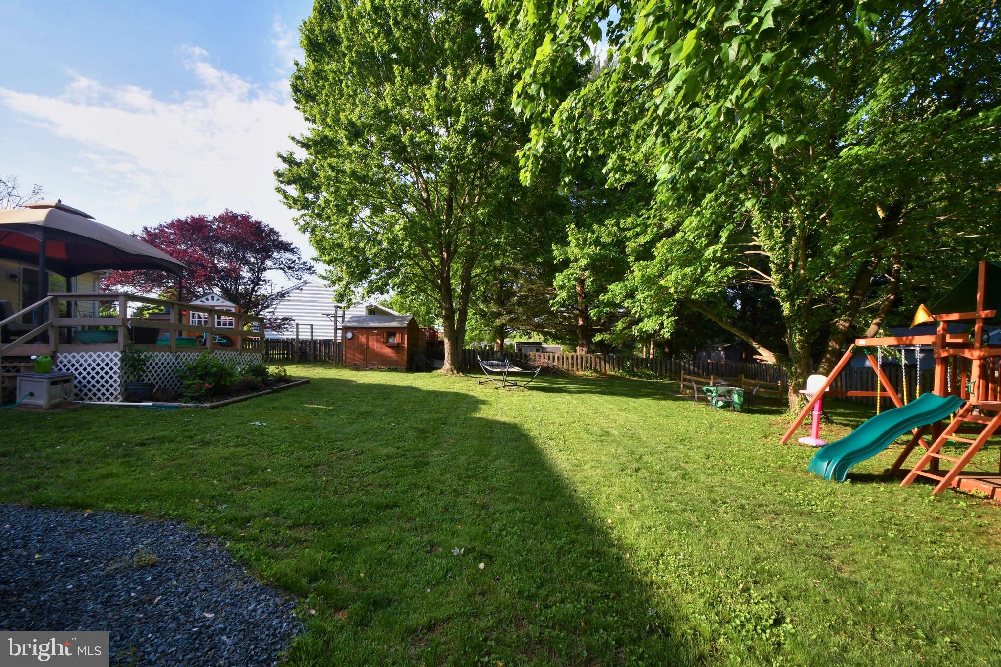 ROYAL EXCHANGE - Residential