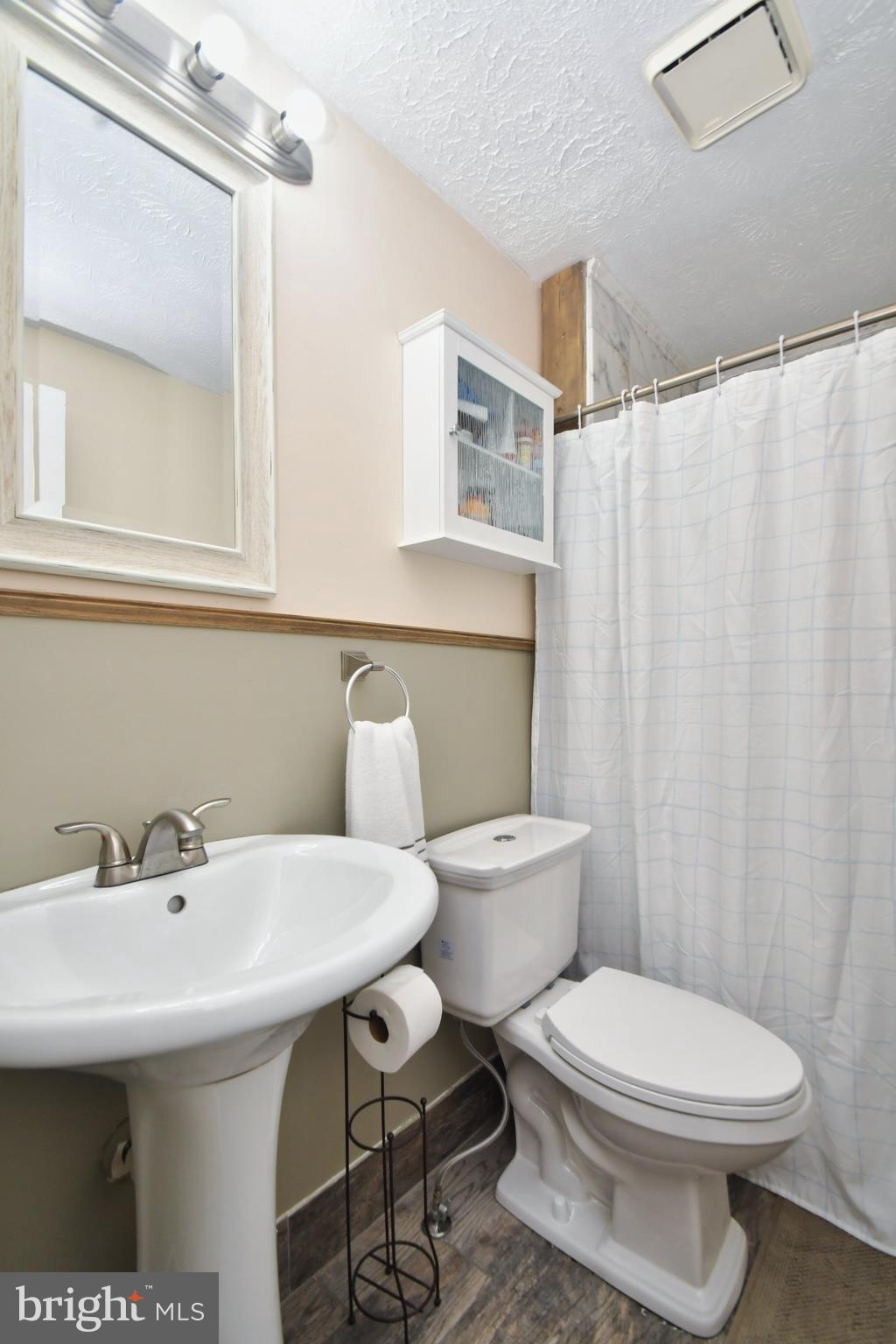 ROYAL EXCHANGE - Residential