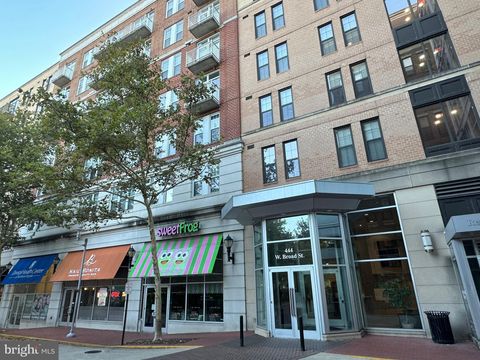 444 W BROAD STREET W 403 FALLS CHURCH VA 22046