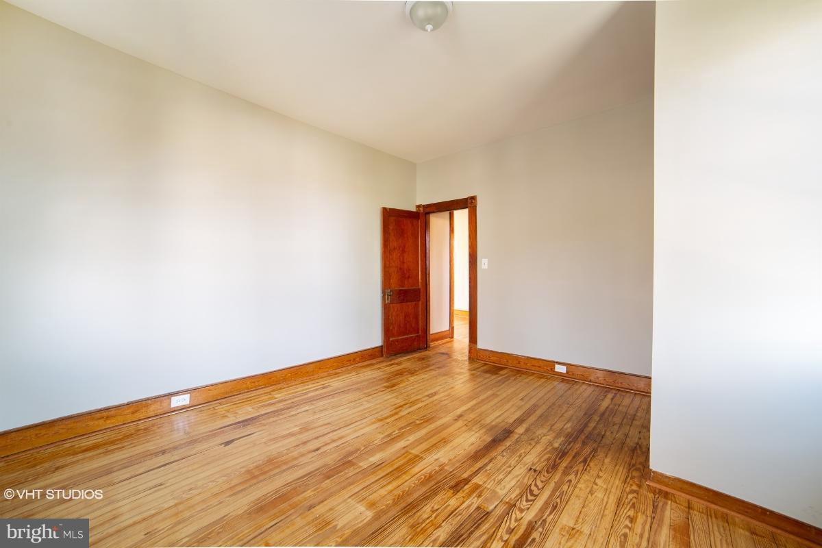 BROOKLYN - Residential