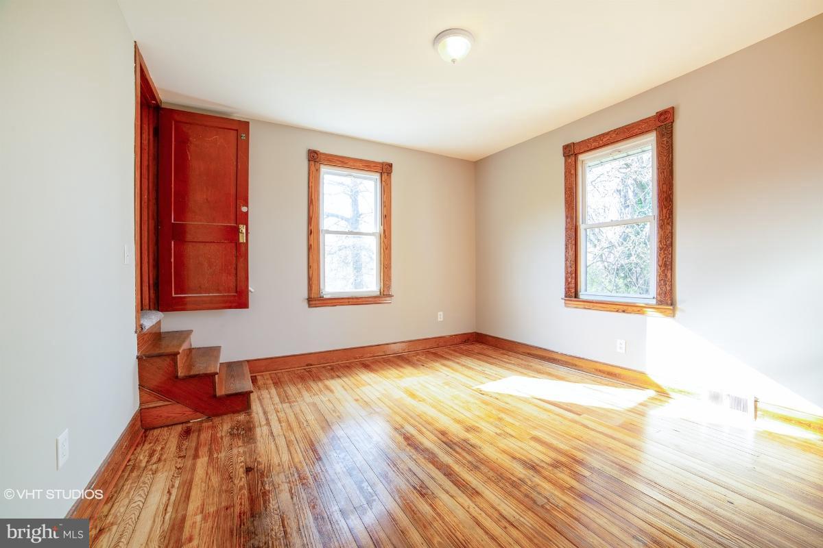 BROOKLYN - Residential