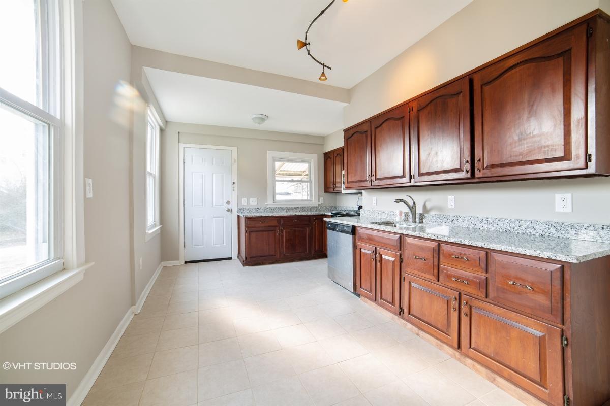 BROOKLYN - Residential