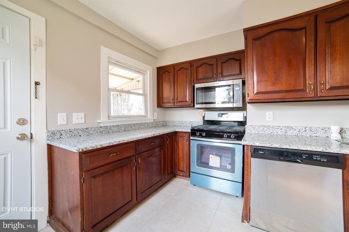 BROOKLYN - Residential