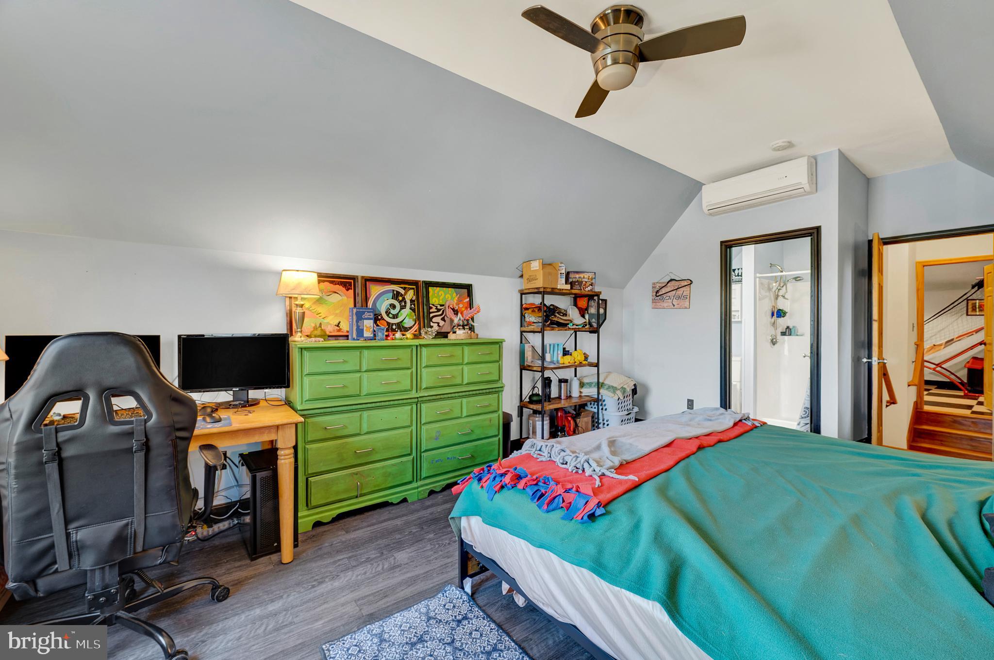 SPRINGS AT SHEPHERDSTOWN - Residential