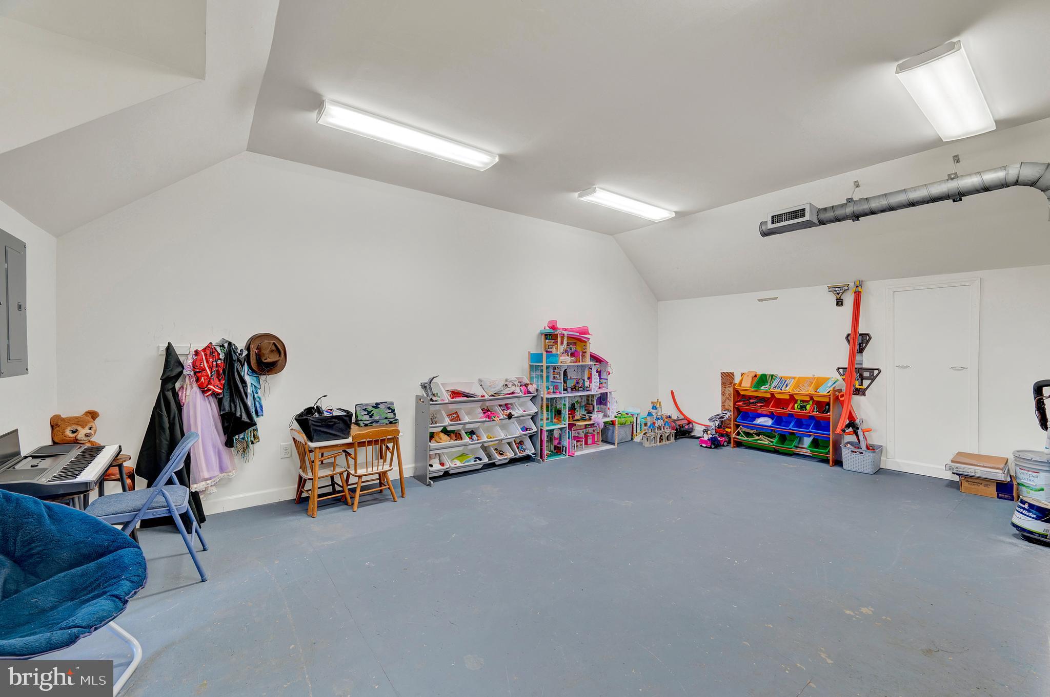 SPRINGS AT SHEPHERDSTOWN - Residential