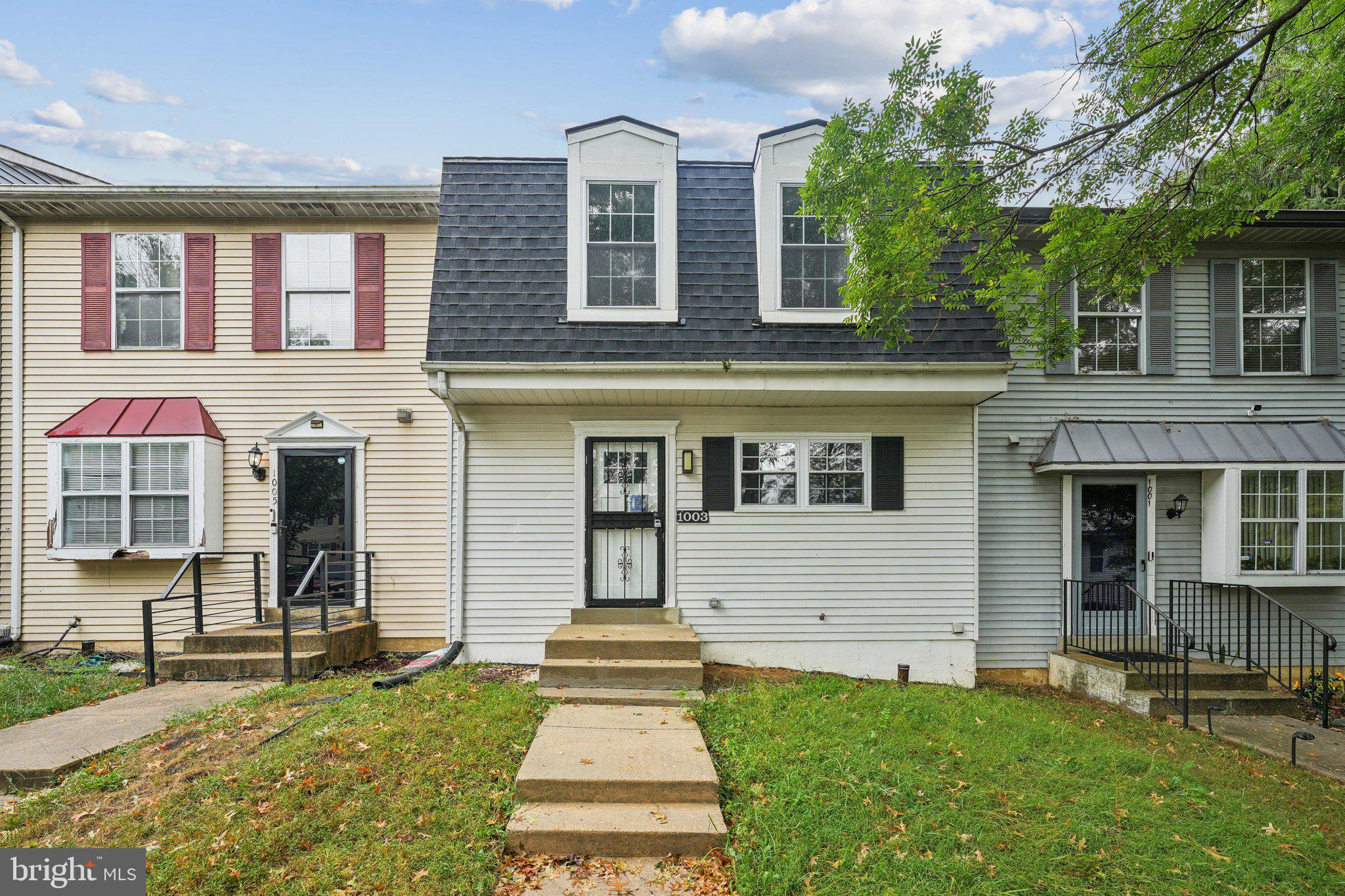 LONDON WOODS - Residential