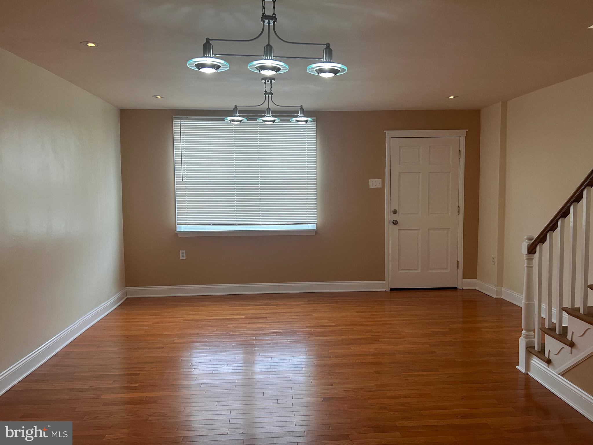 MAYFAIR - Residential Lease