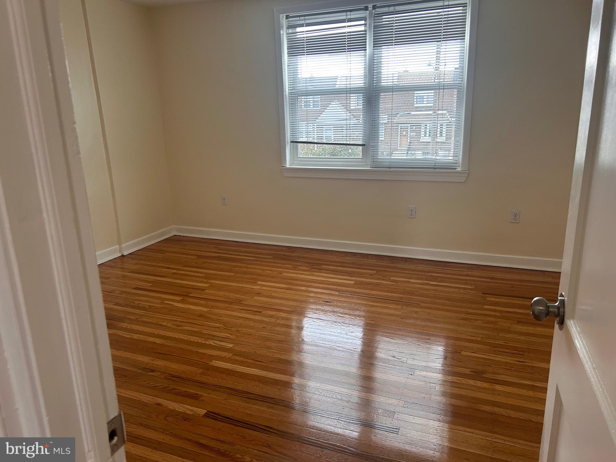 MAYFAIR - Residential Lease