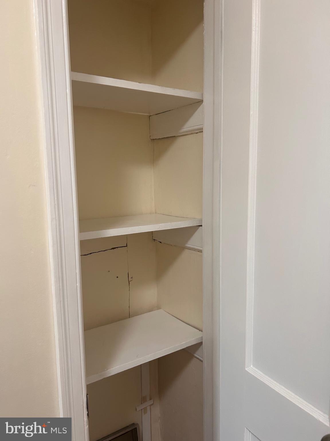 MAYFAIR - Residential Lease