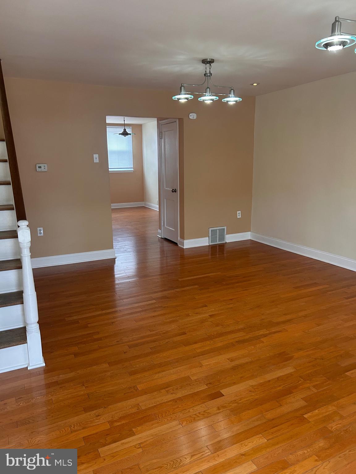 MAYFAIR - Residential Lease