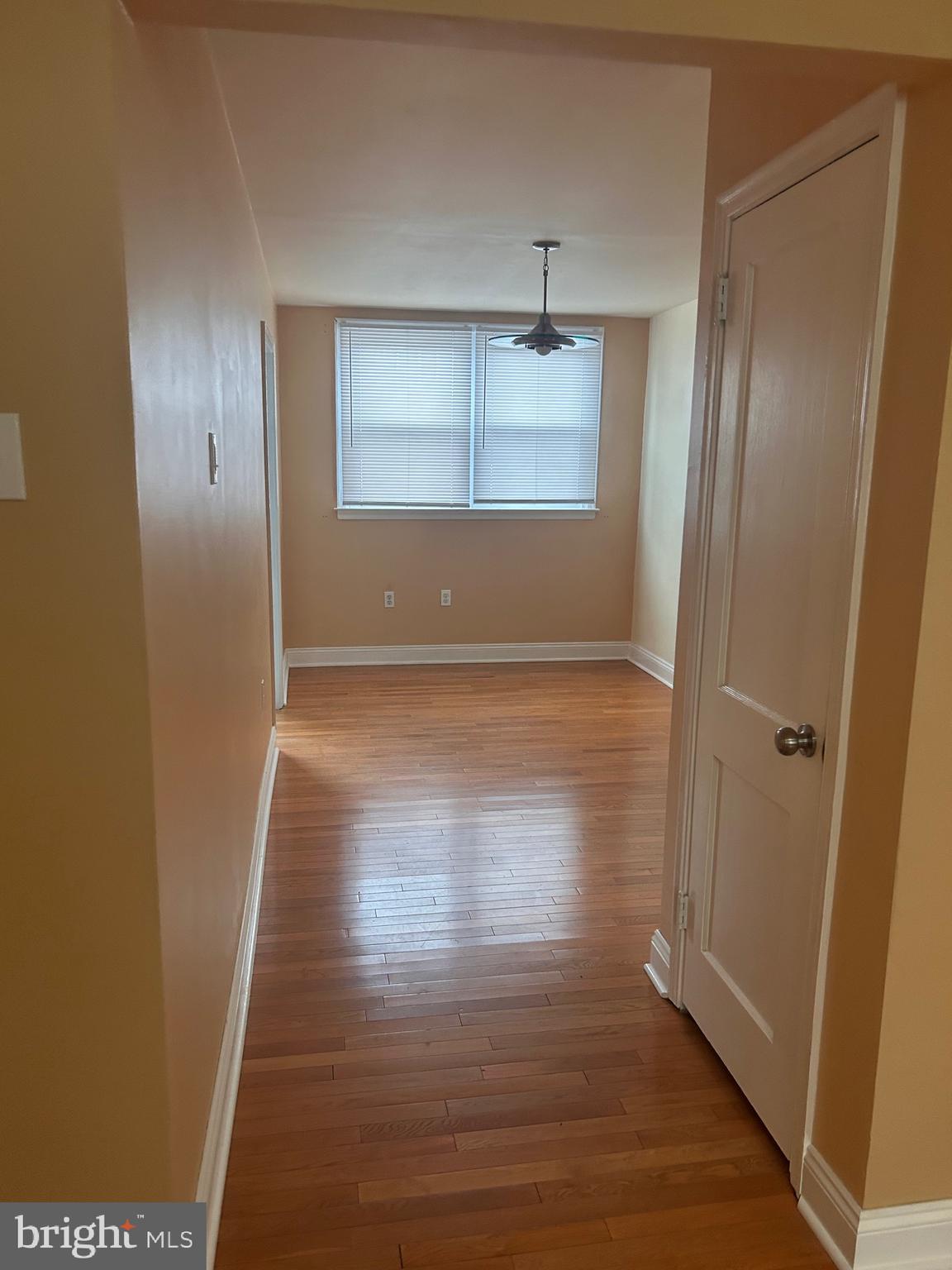 MAYFAIR - Residential Lease