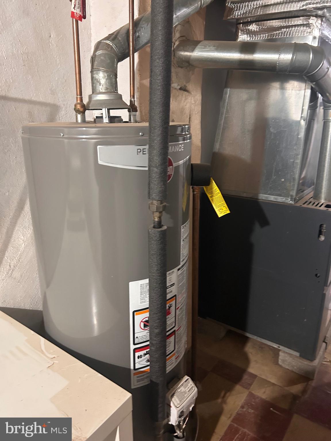 MAYFAIR - Residential Lease