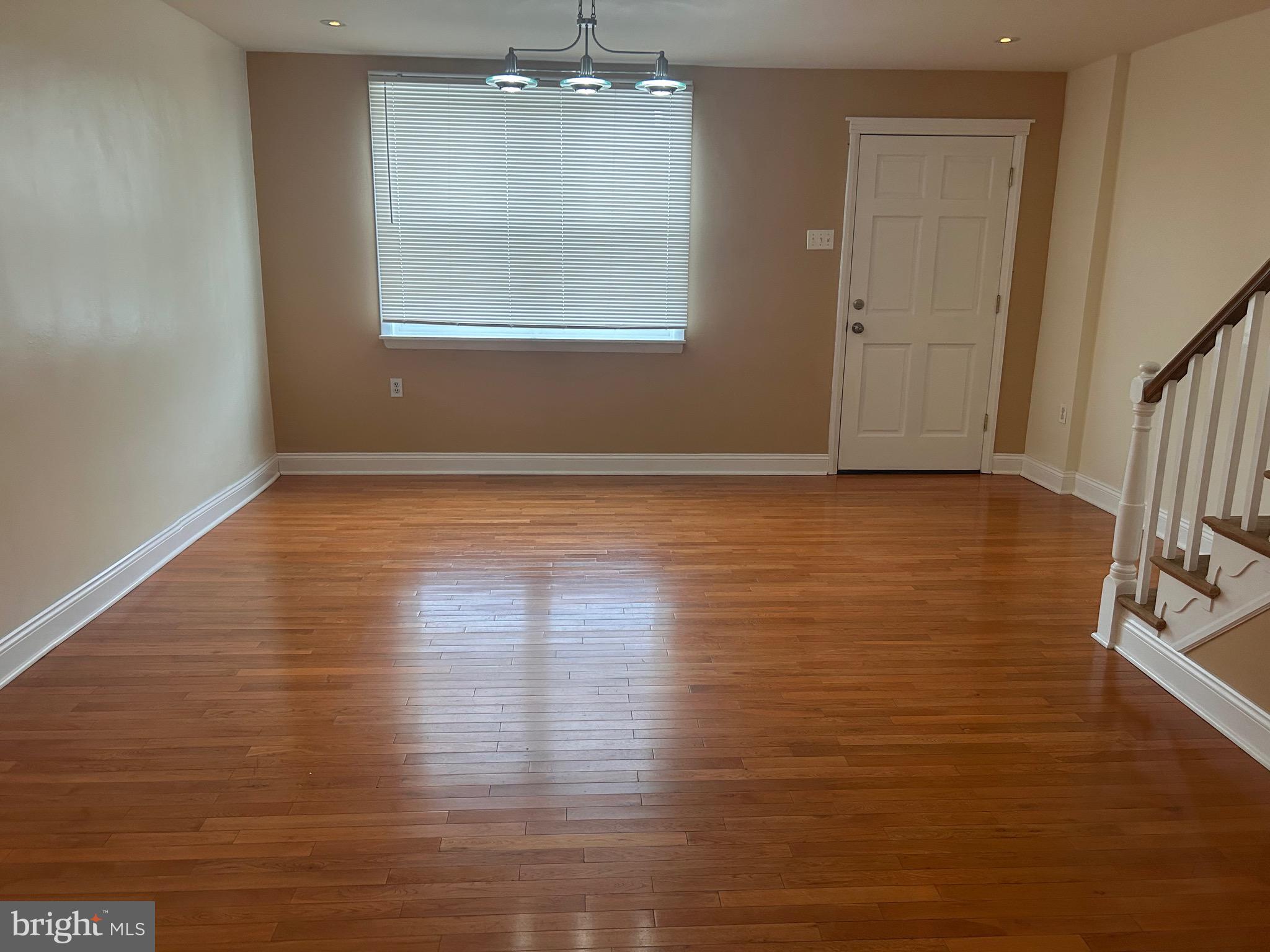 MAYFAIR - Residential Lease