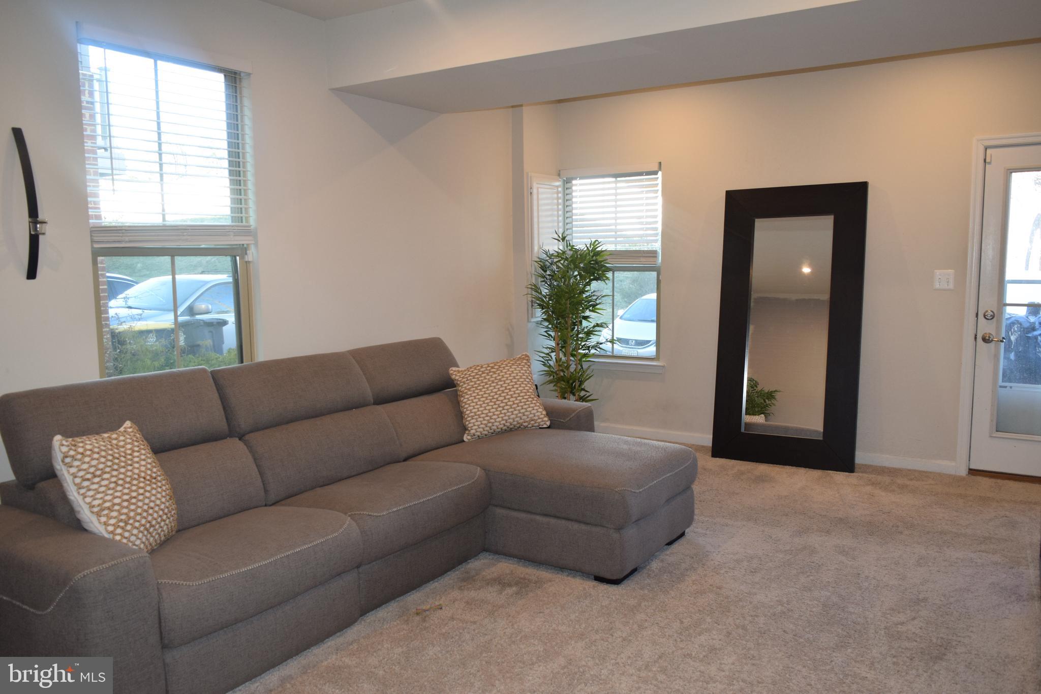 GLENDALE - Residential