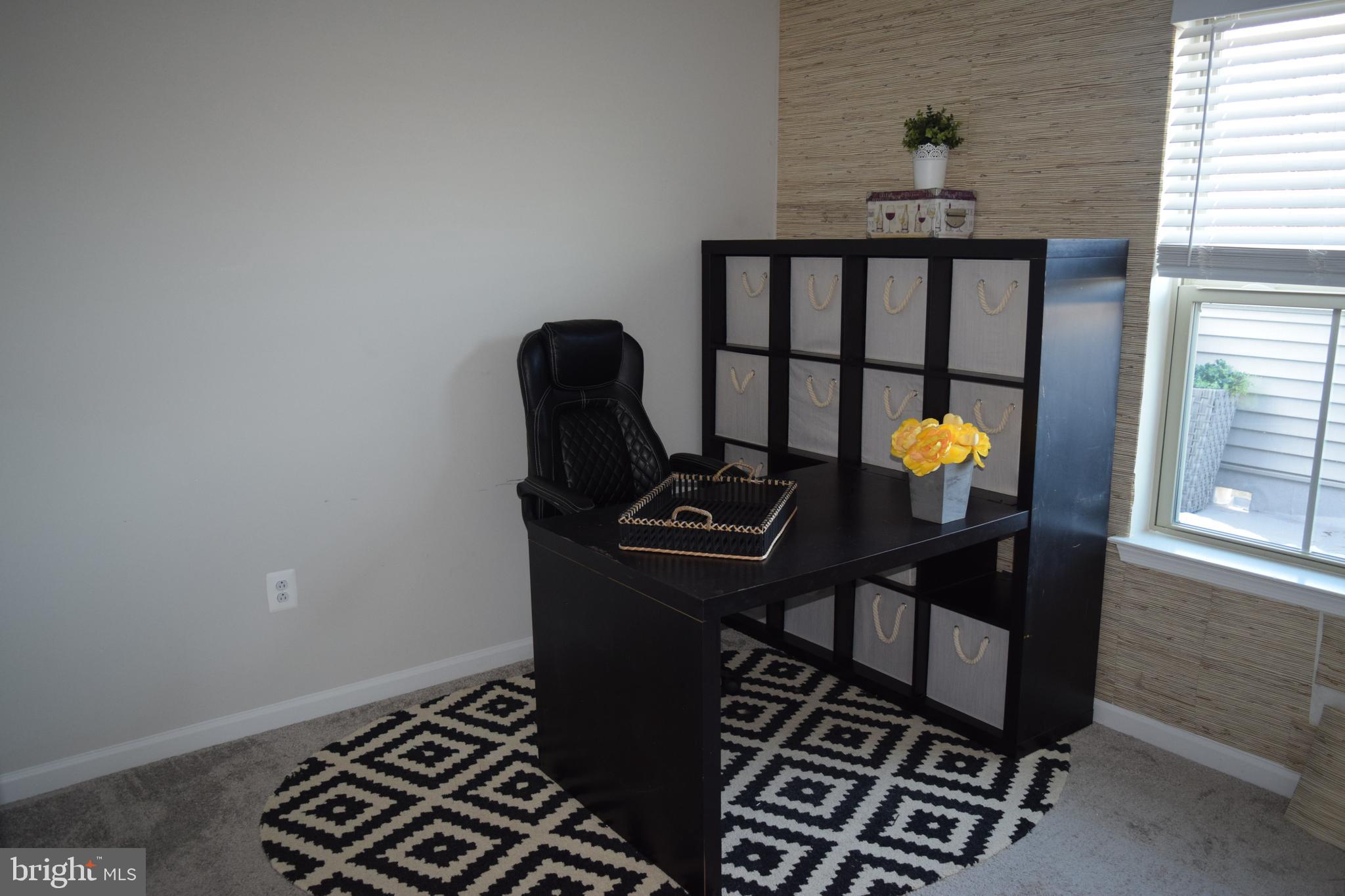 GLENDALE - Residential