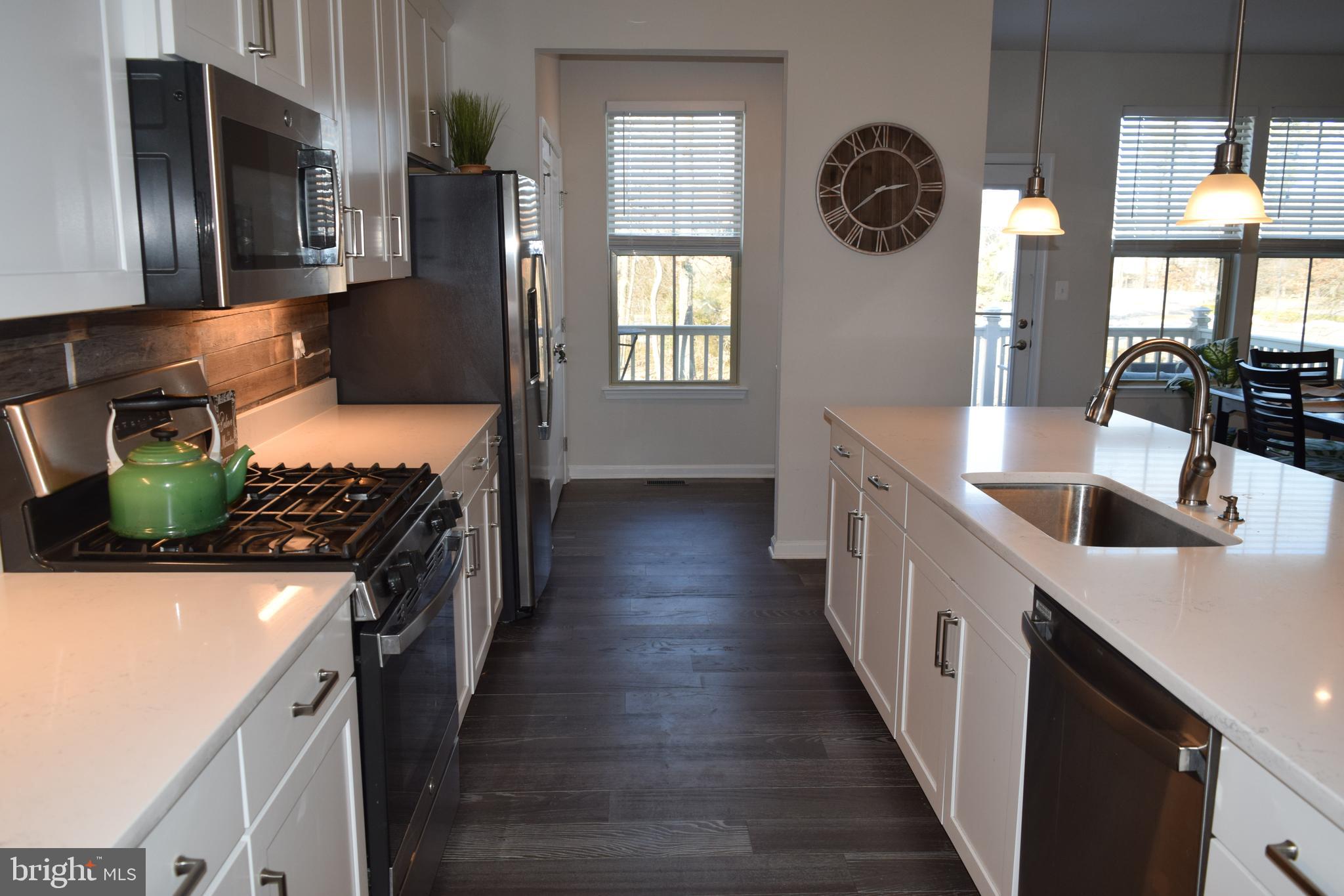 GLENDALE - Residential