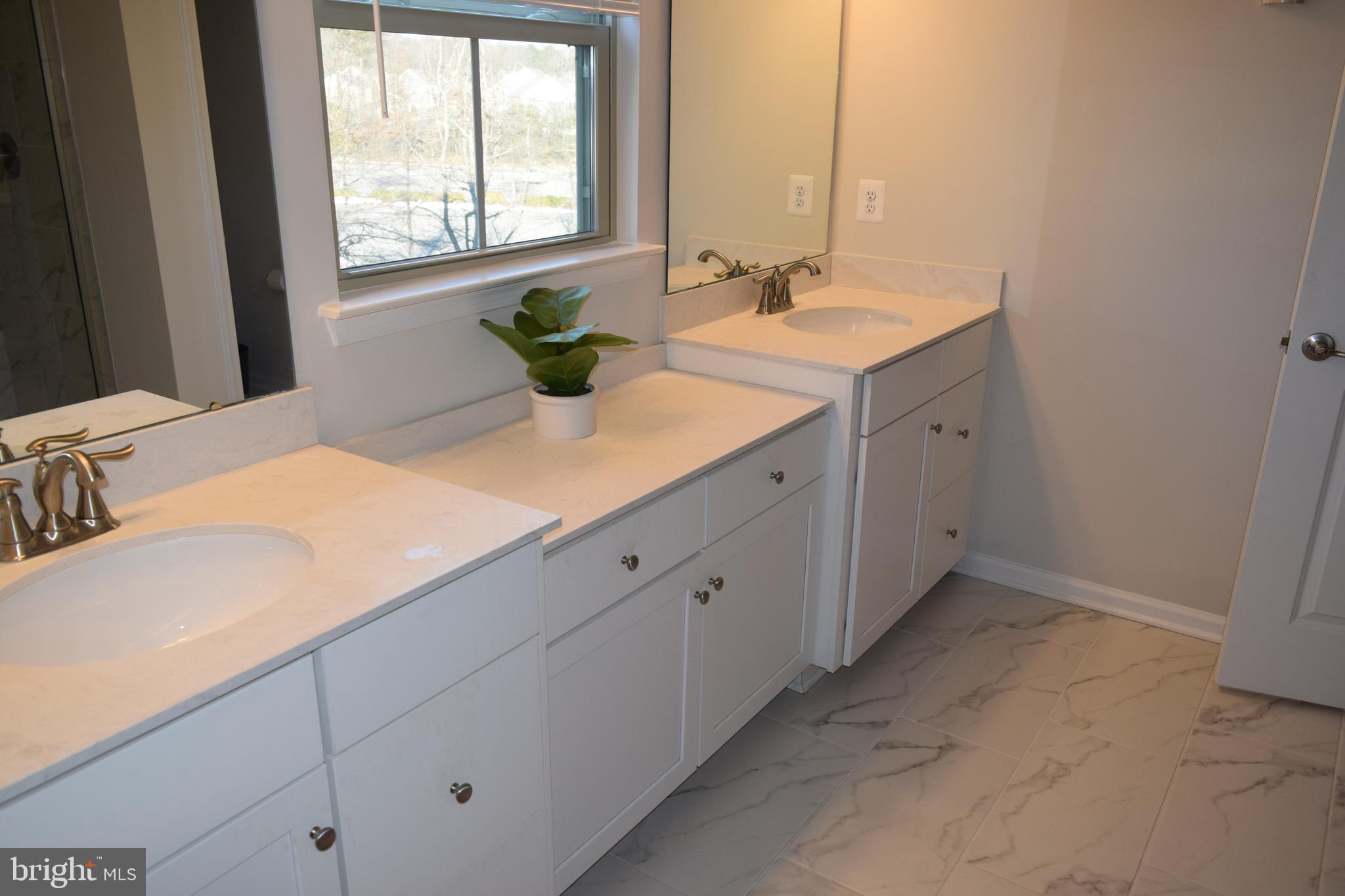 GLENDALE - Residential