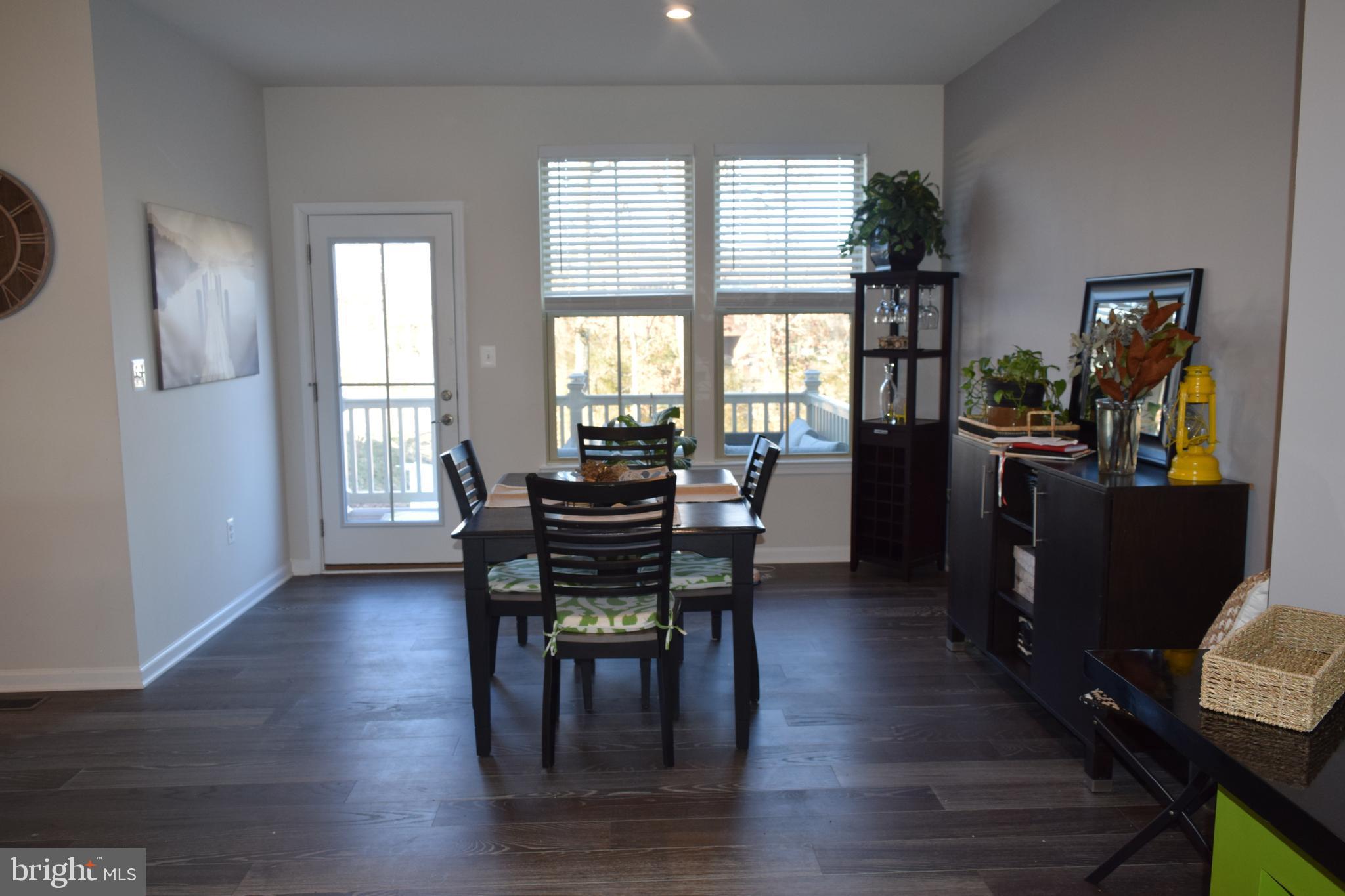 GLENDALE - Residential