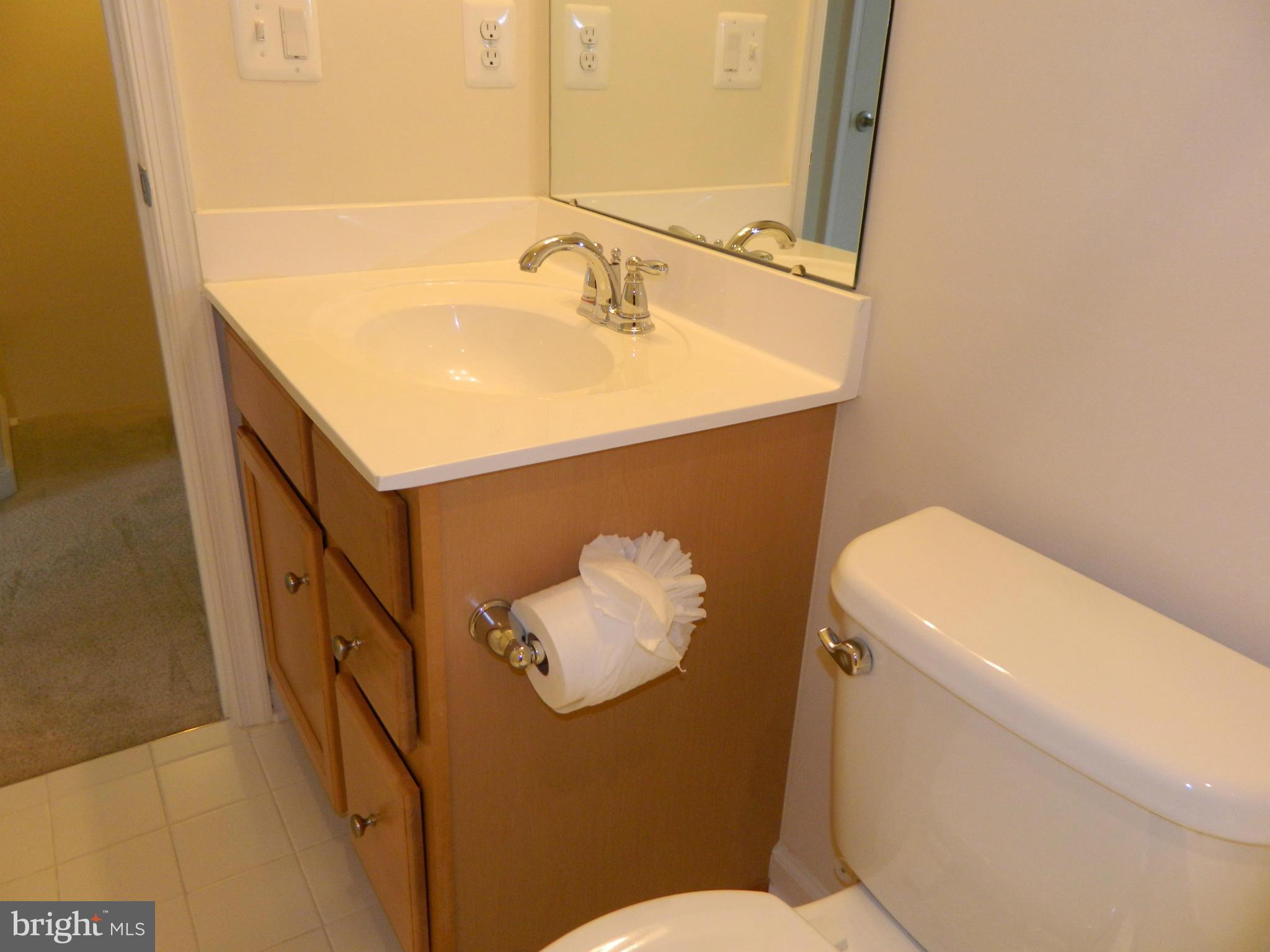 SEVEN HILLS - Residential Lease