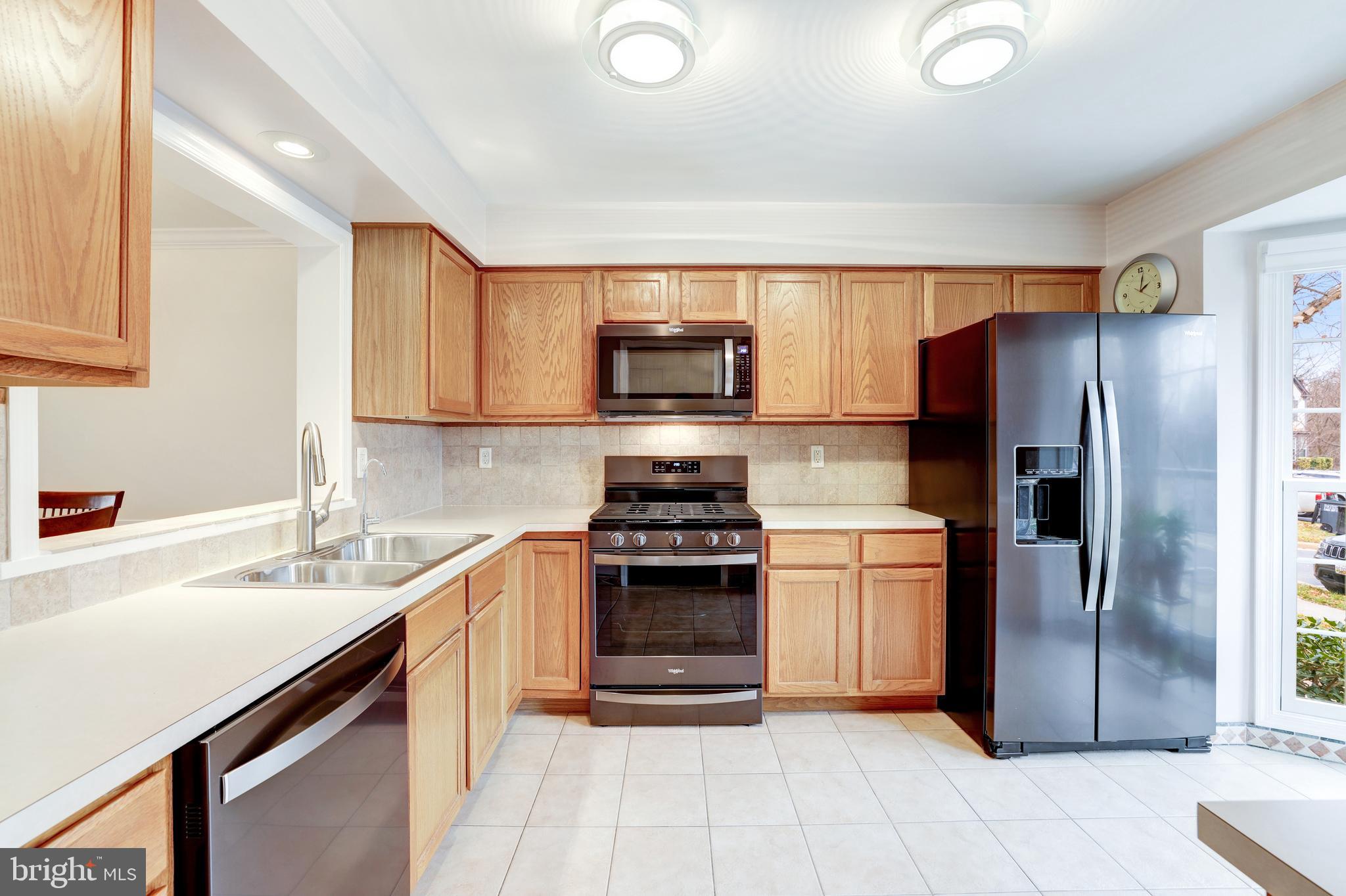 ASHBURN FARM - Residential