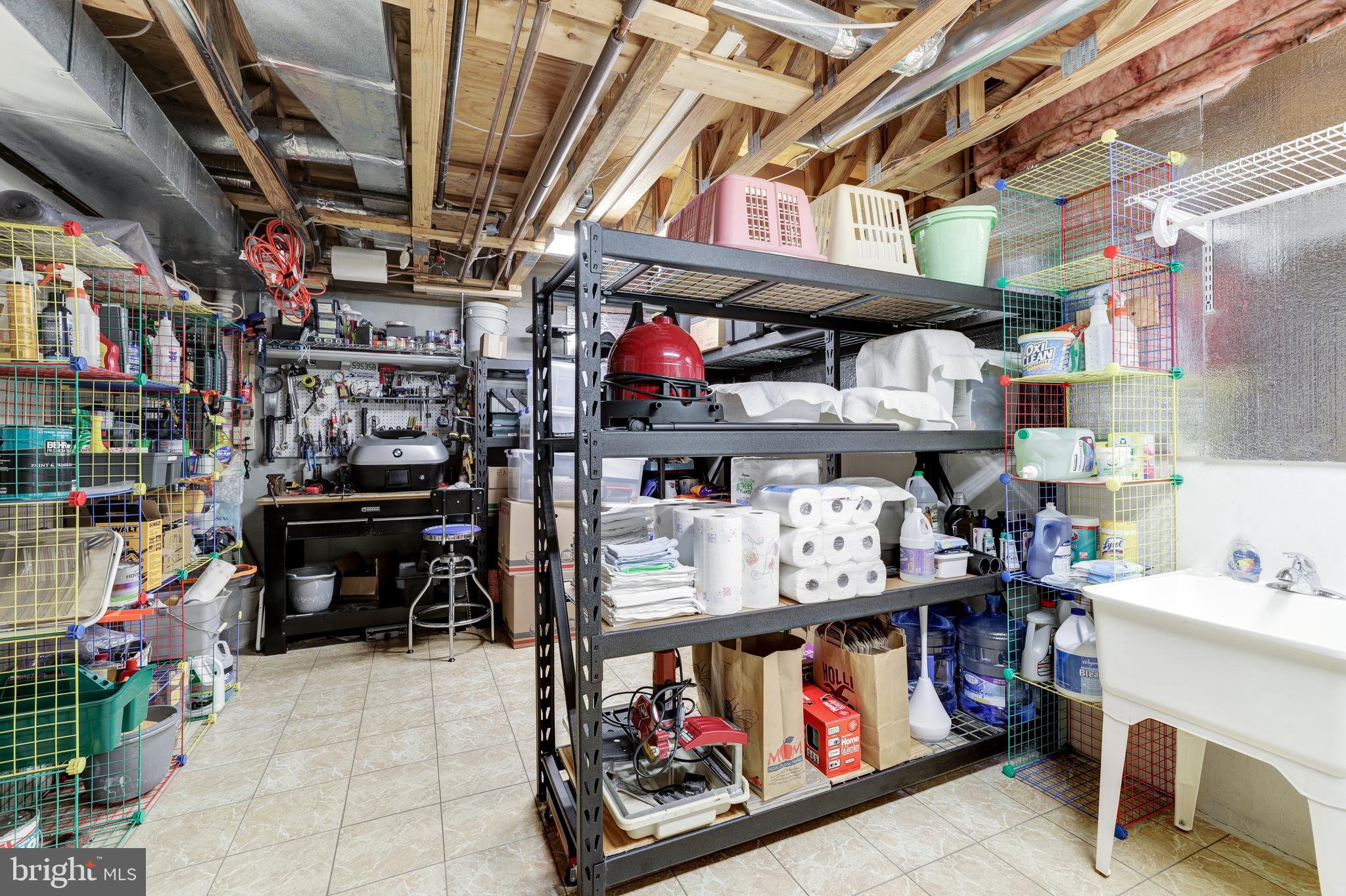 ASHBURN FARM - Residential