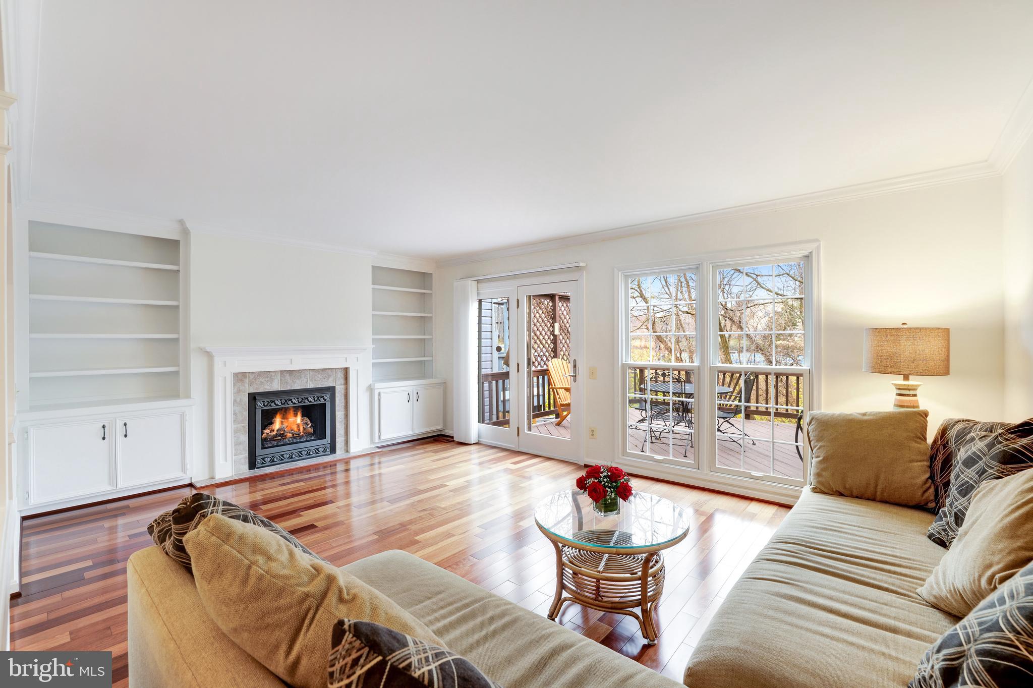 ASHBURN FARM - Residential