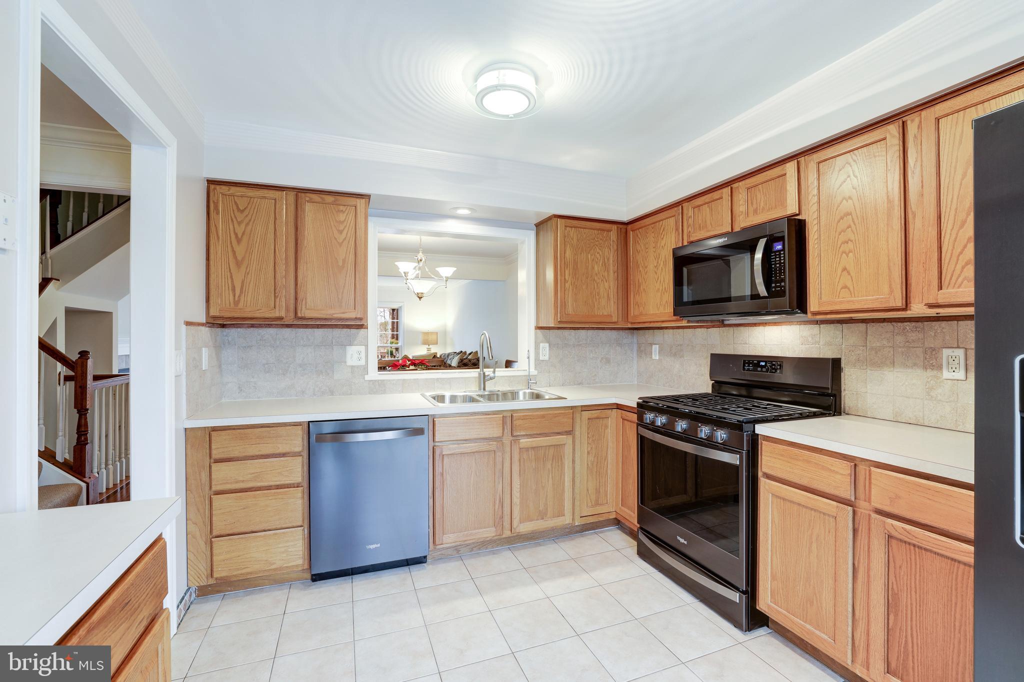 ASHBURN FARM - Residential