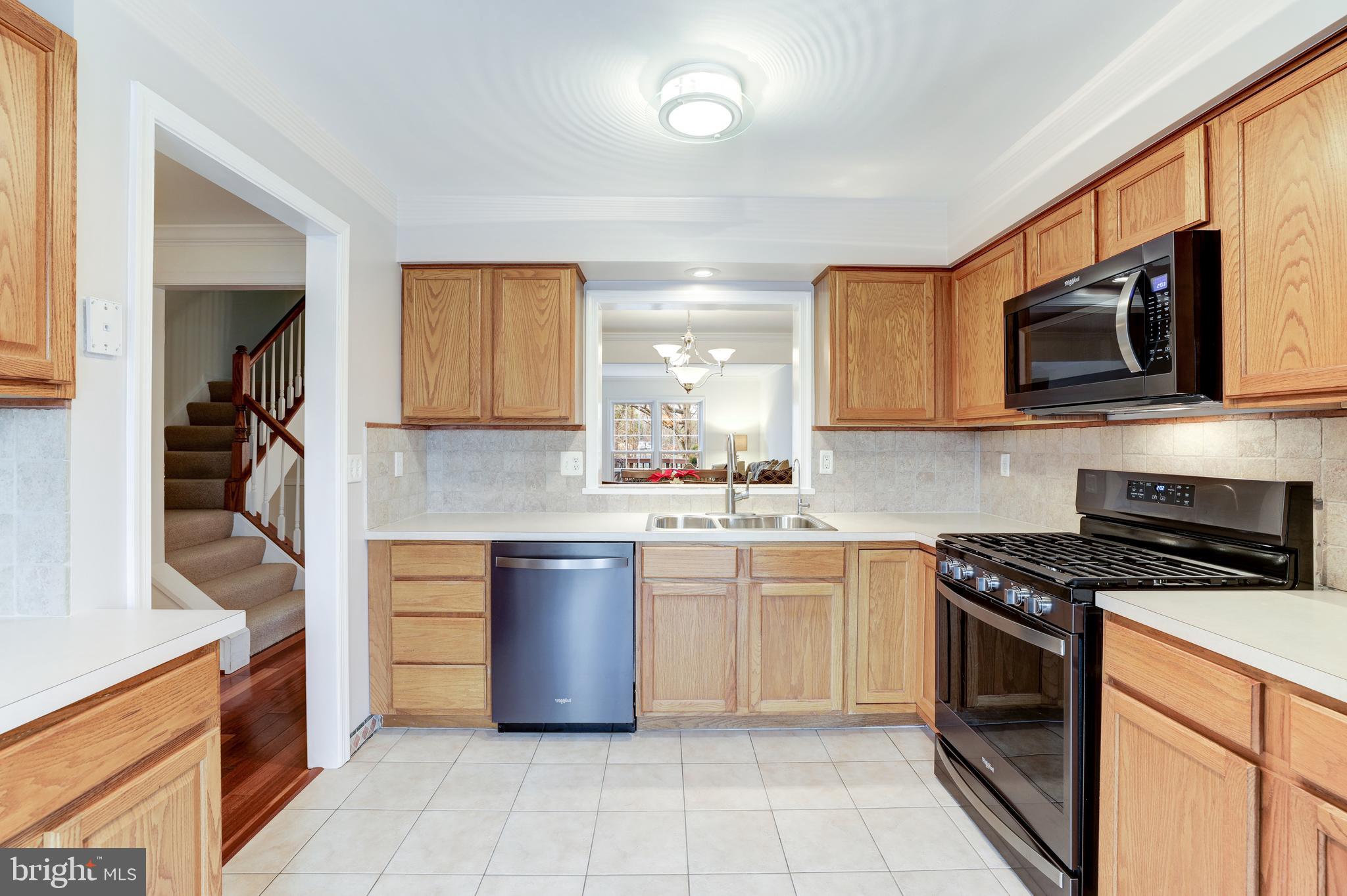 ASHBURN FARM - Residential