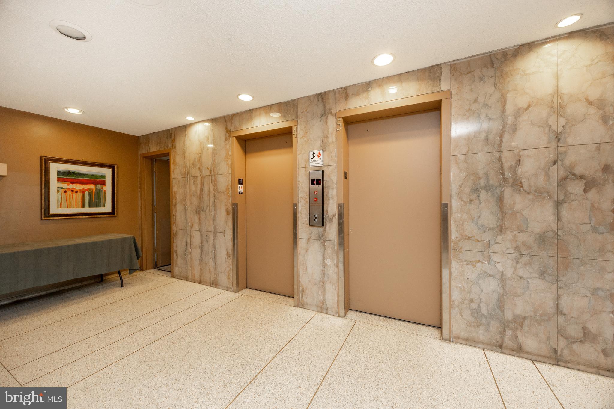 BEAVER HILL - Residential