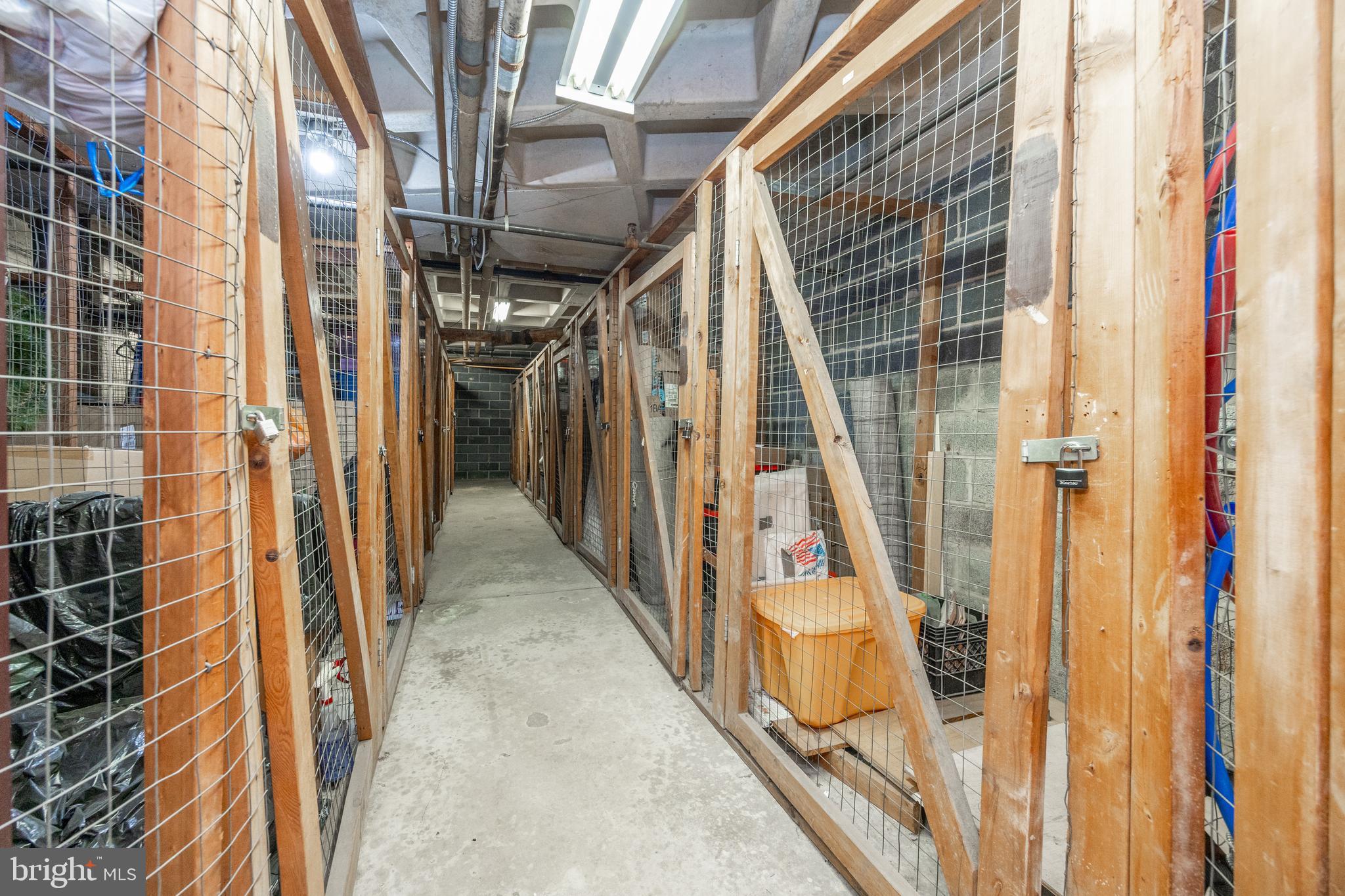 BEAVER HILL - Residential