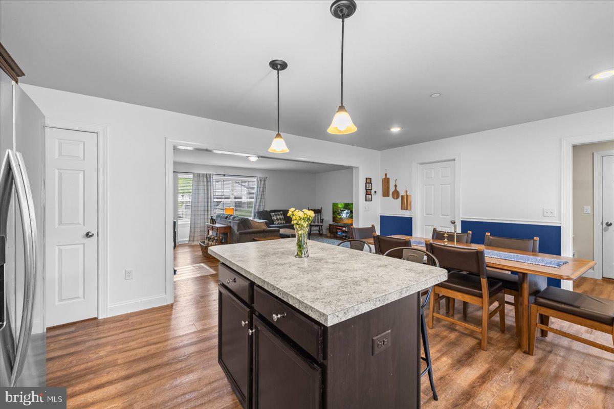 CEDAR HOLLOW - Residential