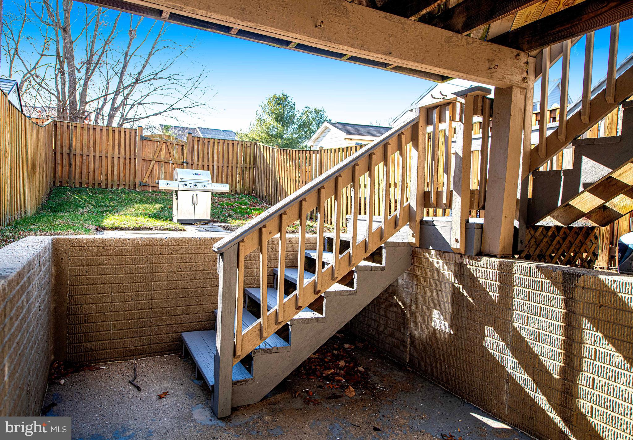 RIVERSIDE - Residential