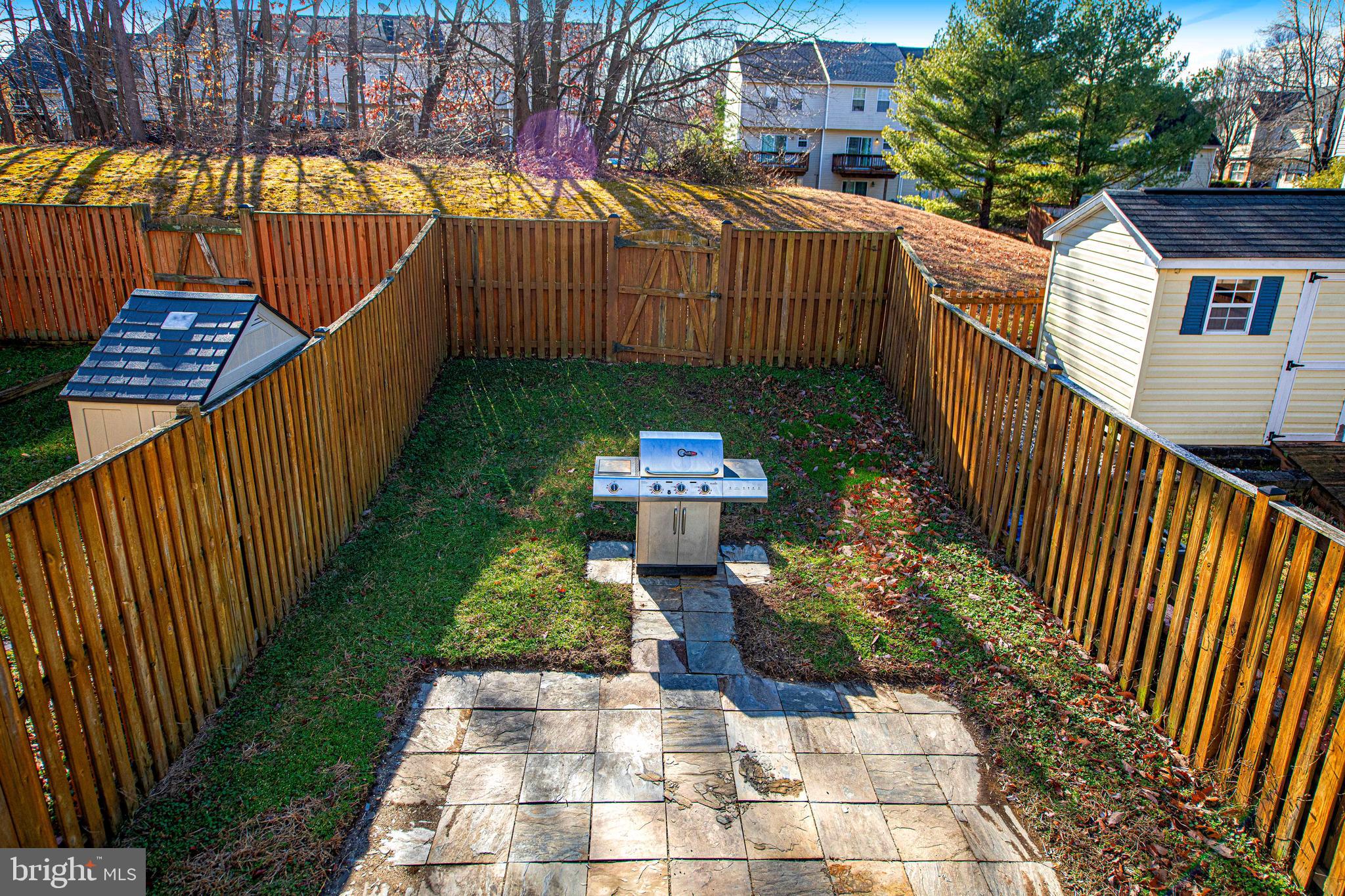 RIVERSIDE - Residential