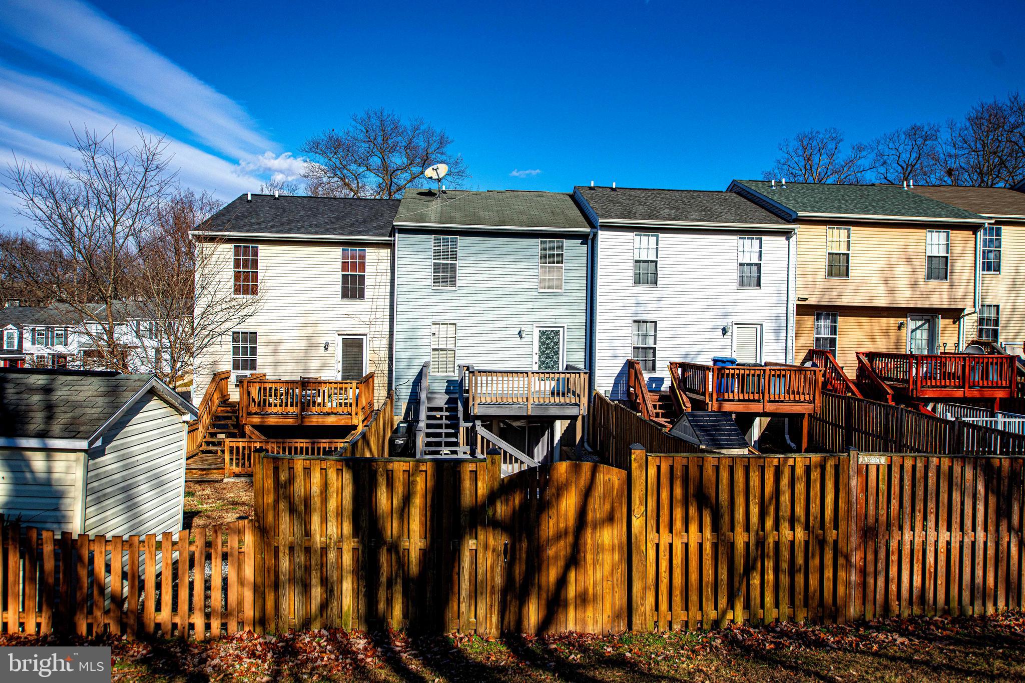 RIVERSIDE - Residential