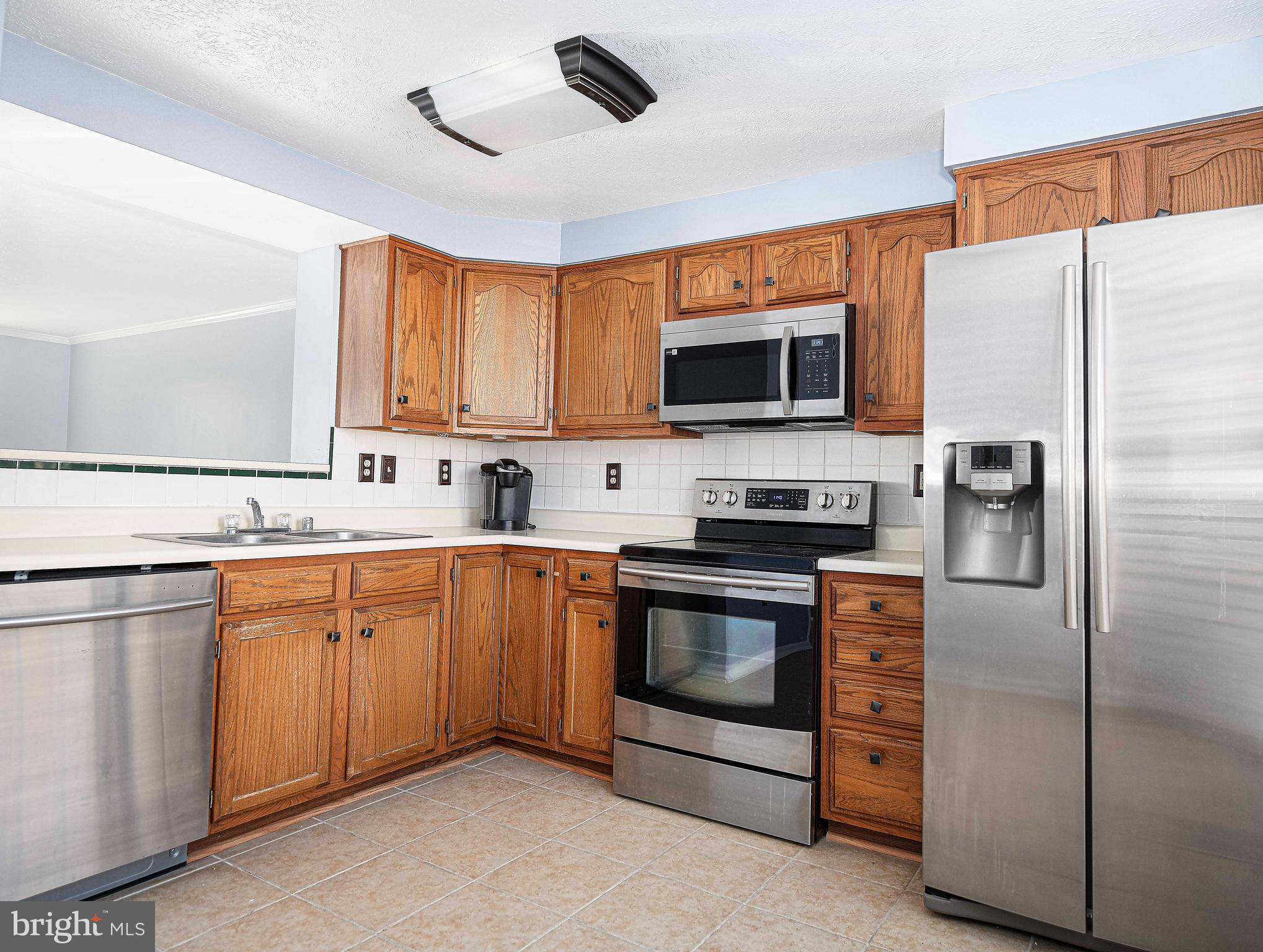 RIVERSIDE - Residential