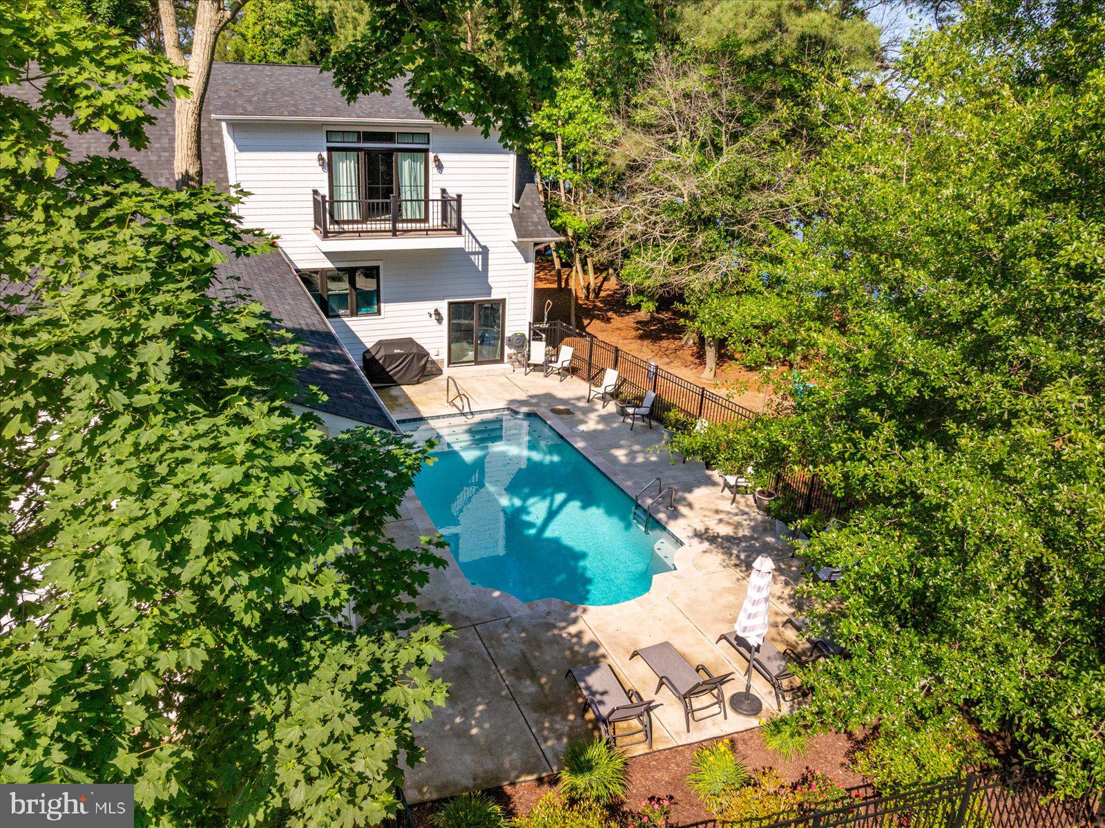 GLEN RIDDLE - Residential