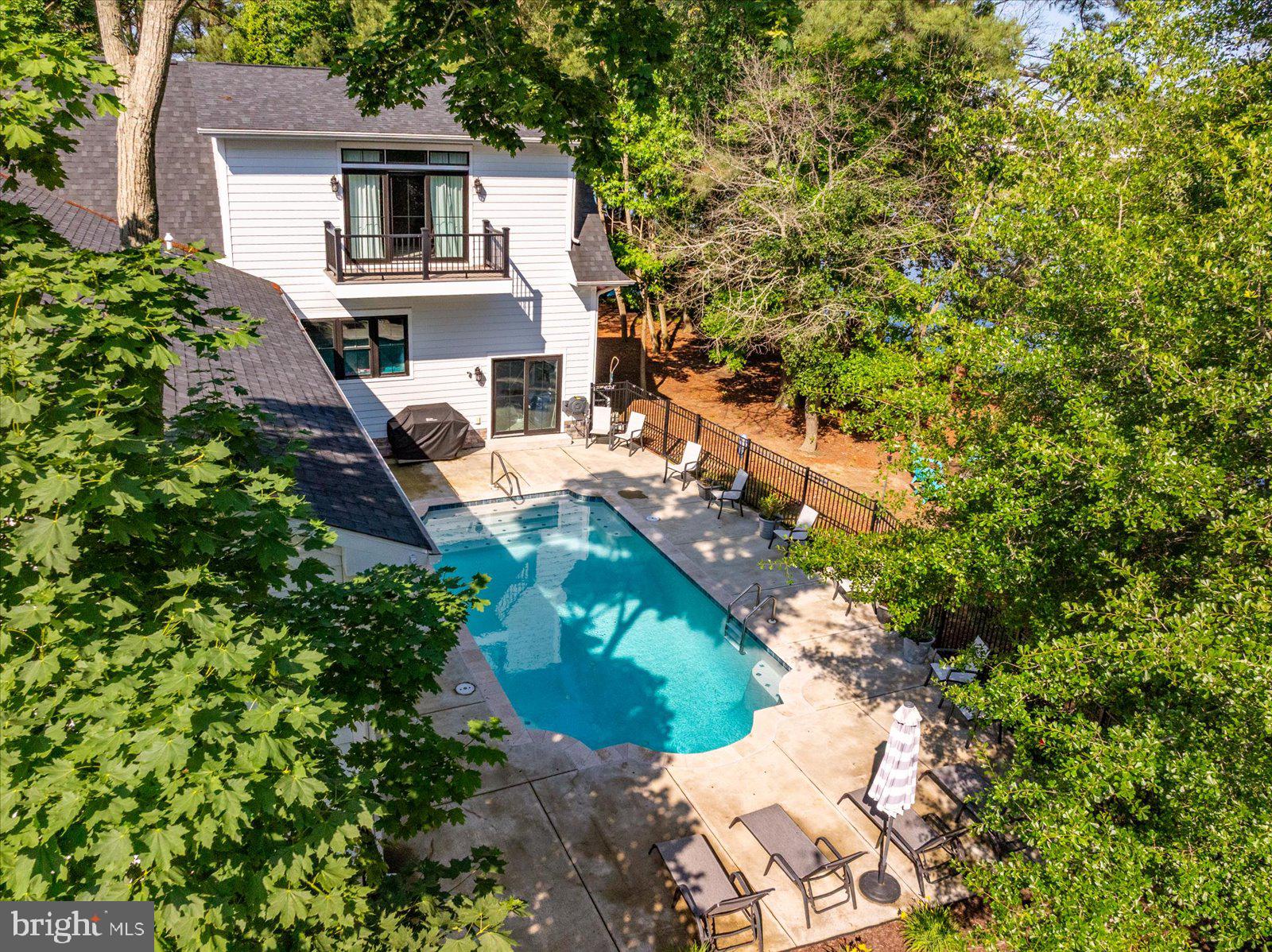 GLEN RIDDLE - Residential