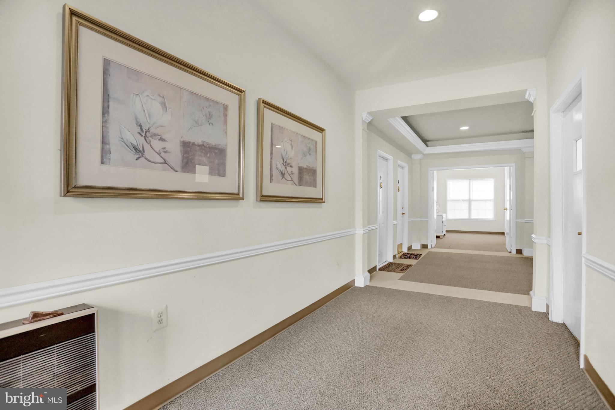 504 LLOYD PLACE G 7