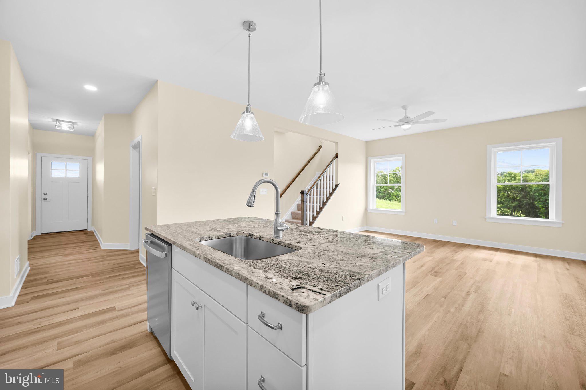 380 RIDGEFIELD DRIVE