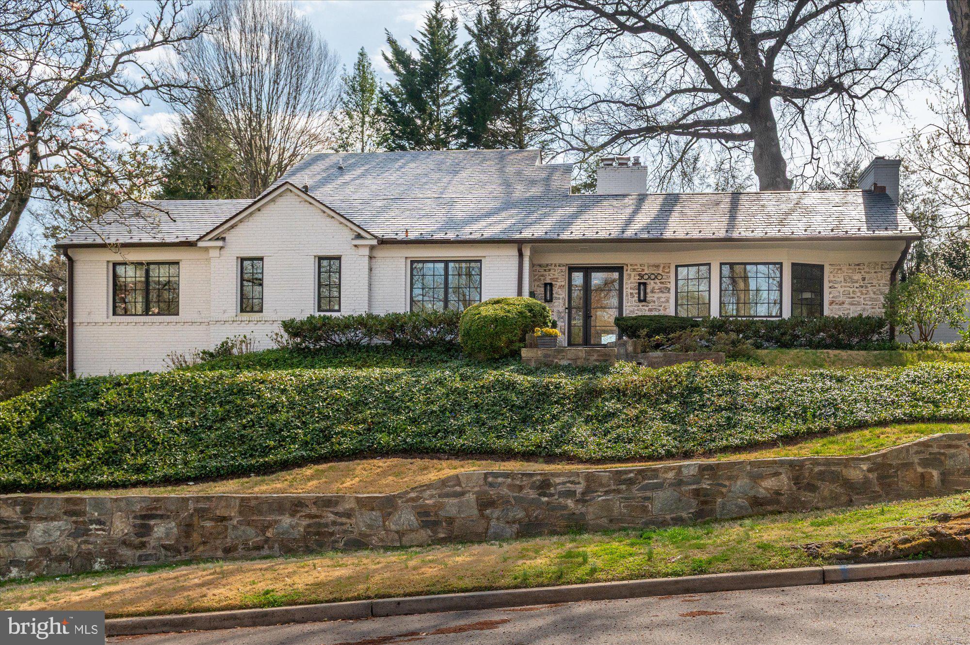 SPRING VALLEY - Residential